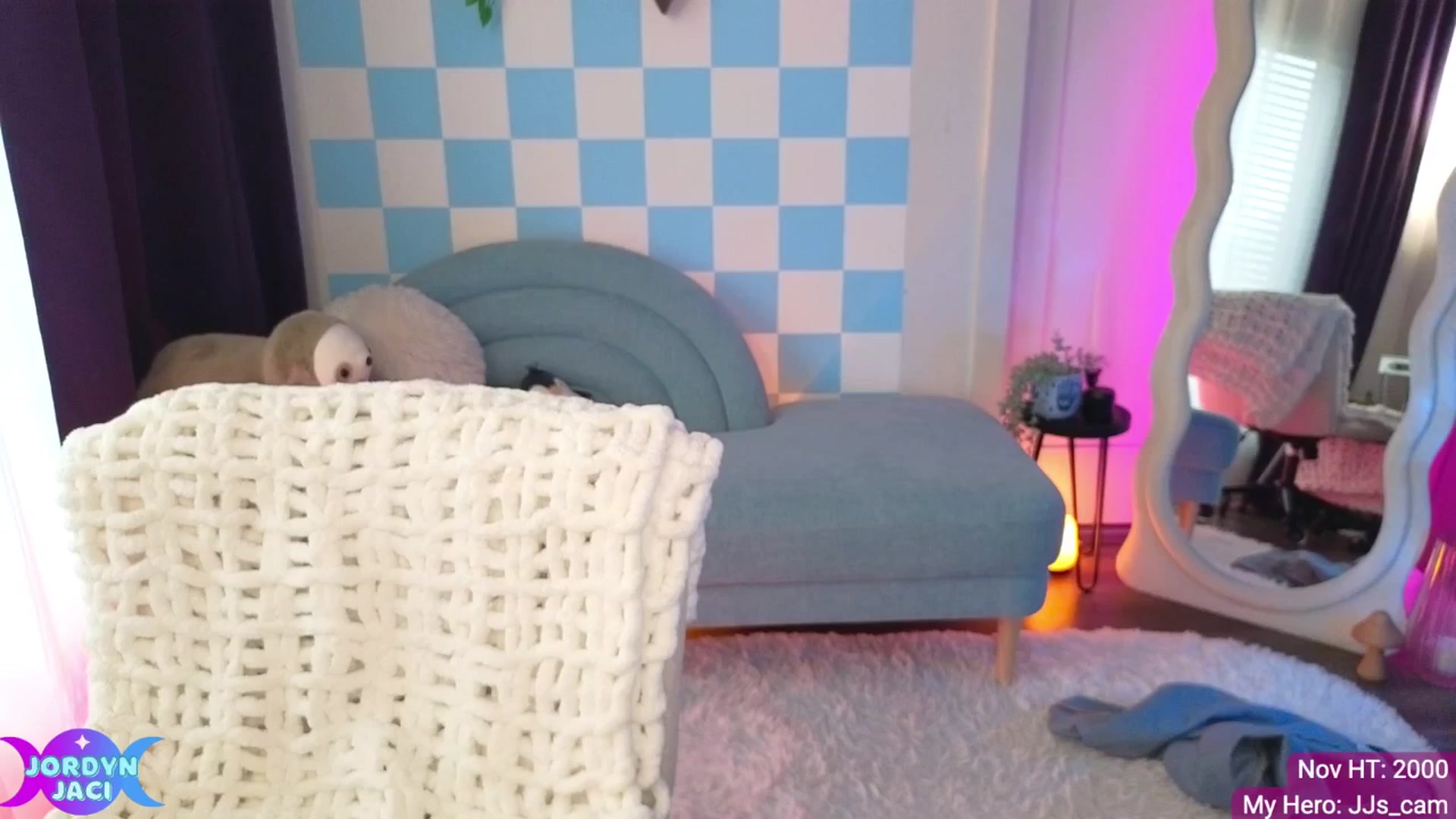 Gallery image thumbnail from JordynJaci's myfreecams stream on, 11/18/2025, 20:50 image 7 of 20