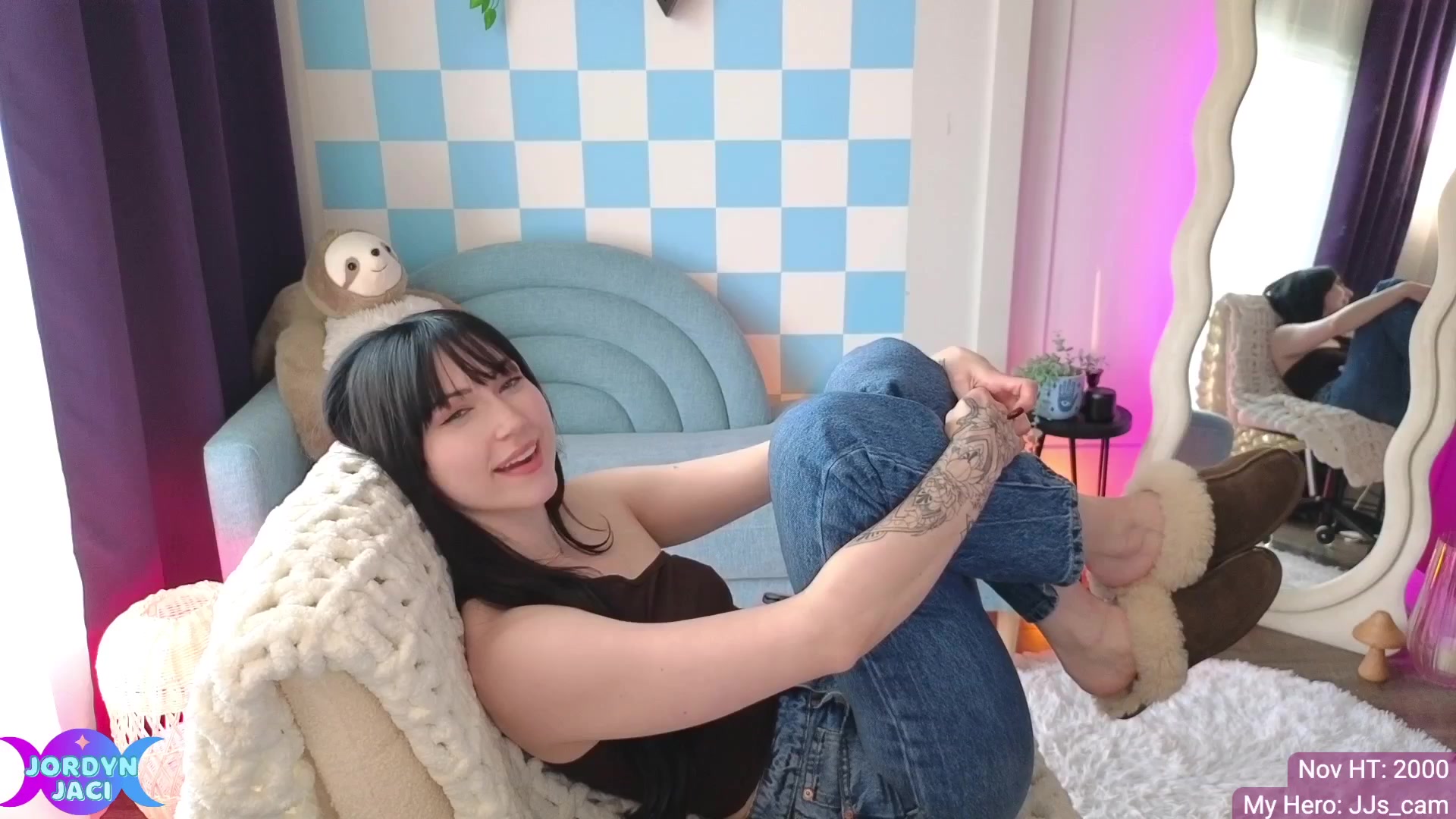 Gallery image thumbnail from JordynJaci's myfreecams stream on, 11/18/2025, 20:50 image 18 of 20