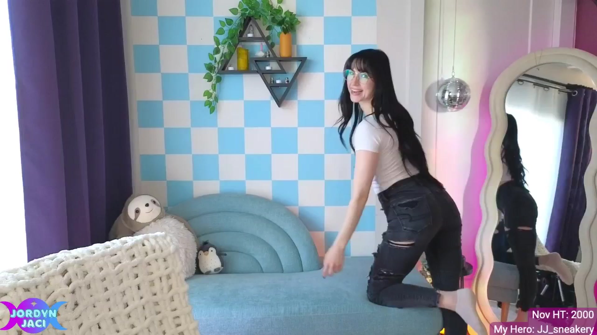 Gallery image thumbnail from JordynJaci's myfreecams stream on, 11/20/2025, 19:31 image 2 of 20