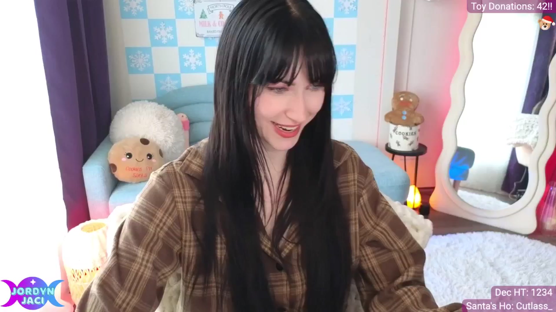 Gallery image thumbnail from JordynJaci's myfreecams stream on, 12/02/2025, 21:01 image 20 of 20