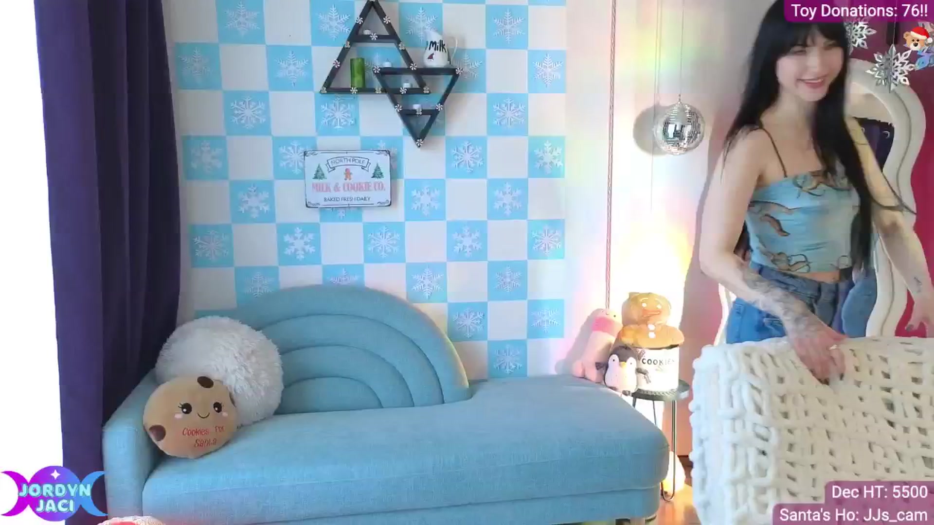 Gallery image thumbnail from JordynJaci's myfreecams stream on, 12/09/2025, 20:26 image 1 of 20