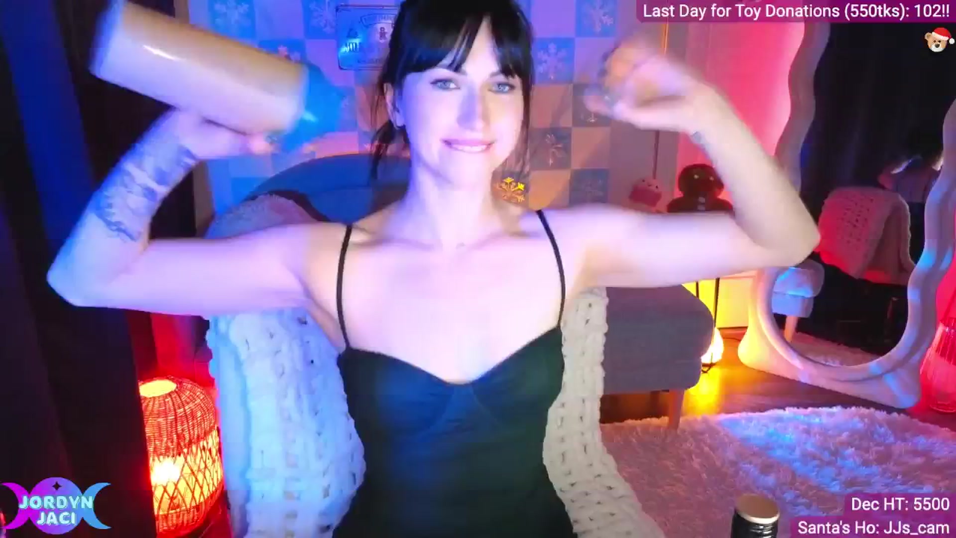 Gallery image thumbnail from JordynJaci's myfreecams stream on, 12/15/2025, 04:11 image 17 of 20