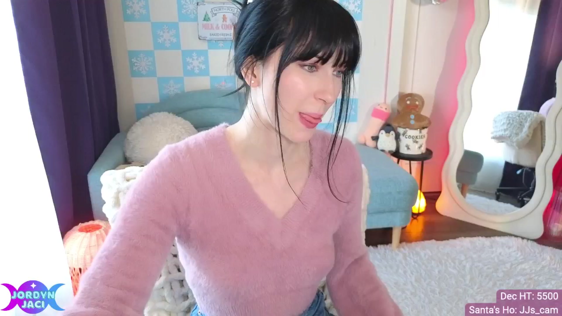 Gallery image thumbnail from JordynJaci's myfreecams stream on, 12/16/2025, 22:51 image 13 of 20