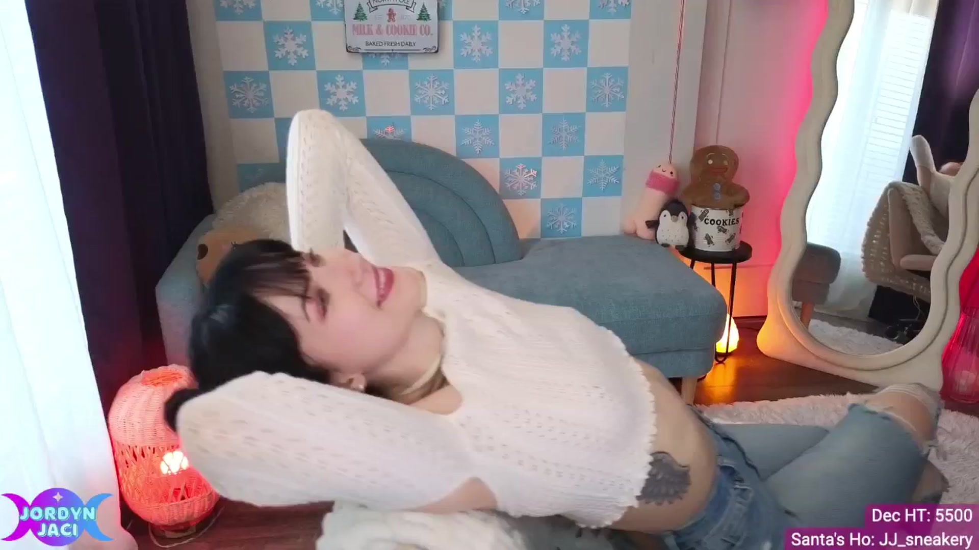 Gallery image thumbnail from JordynJaci's myfreecams stream on, 12/17/2025, 19:16 image 2 of 20
