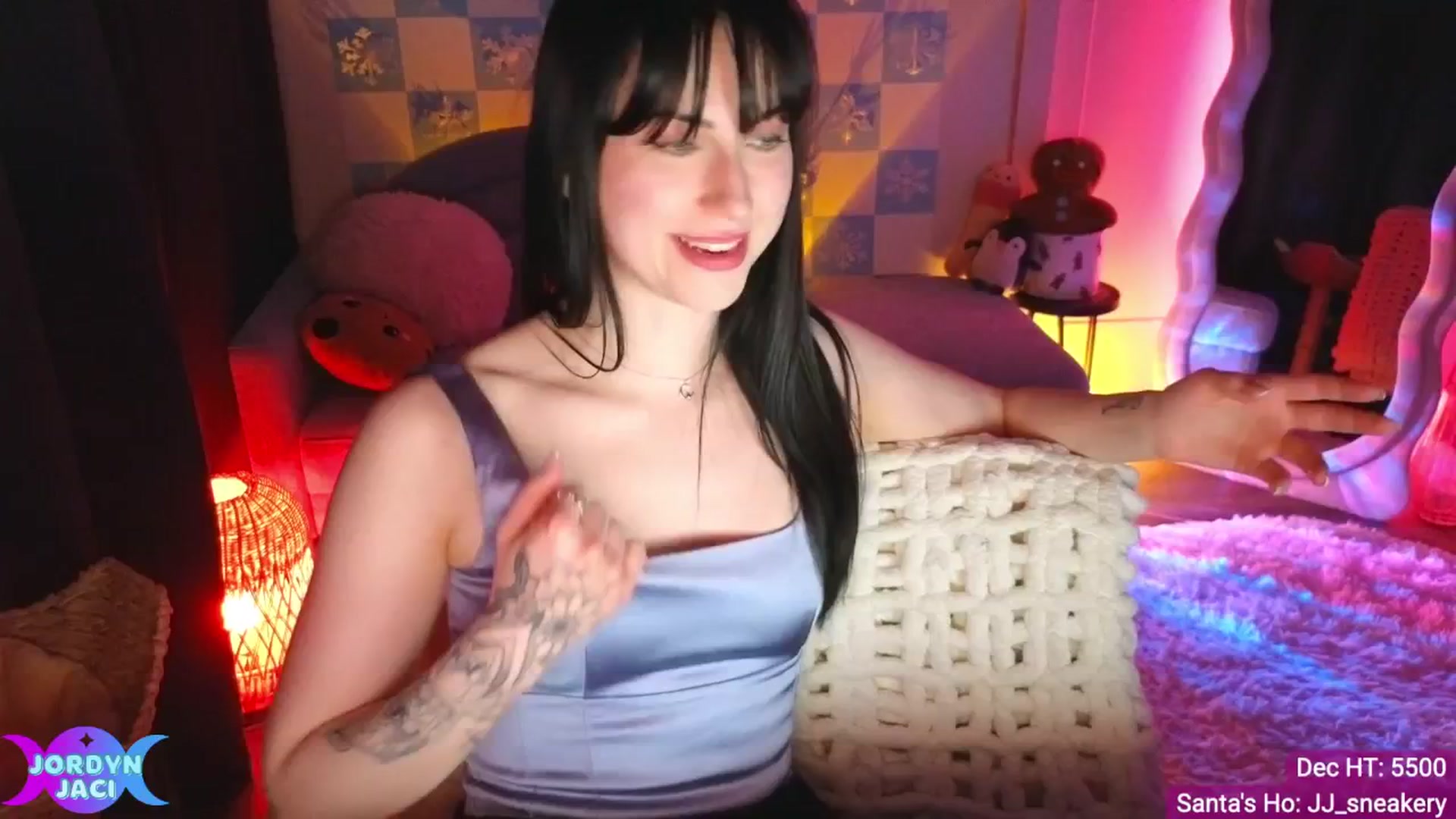 Gallery image thumbnail from JordynJaci's myfreecams stream on, 12/29/2025, 05:26 image 15 of 20
