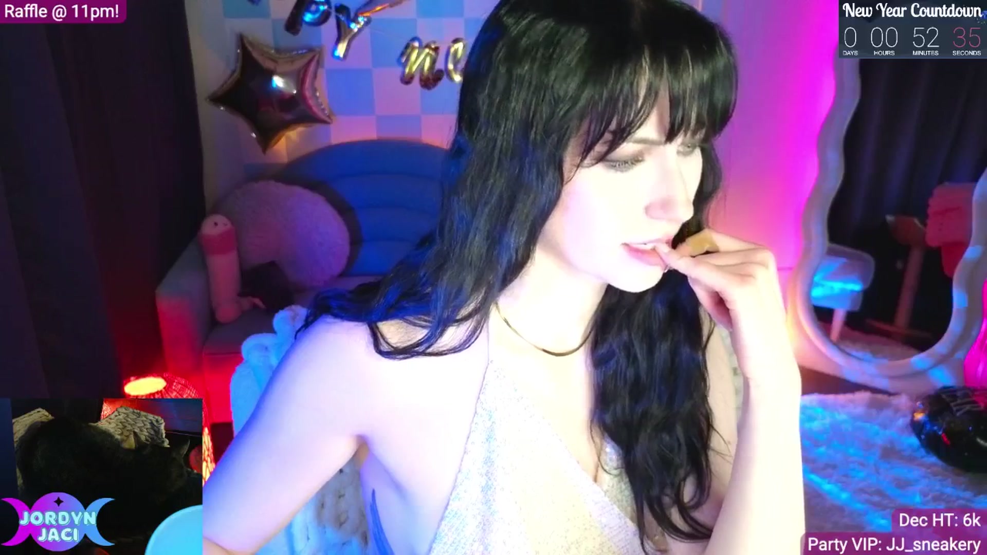 Gallery image thumbnail from JordynJaci's myfreecams stream on, 01/01/2026, 05:53 image 10 of 20