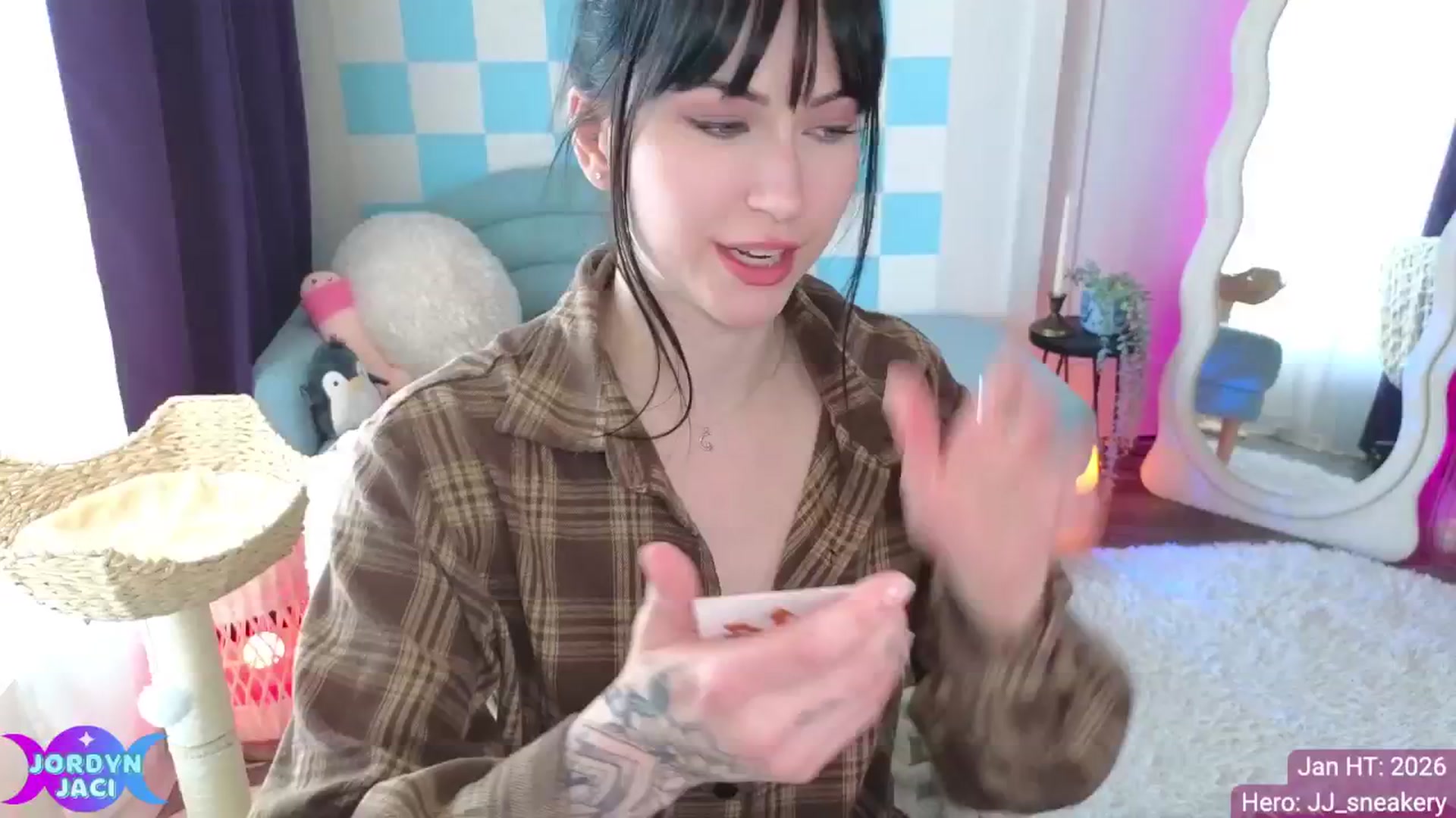 Gallery image thumbnail from JordynJaci's myfreecams stream on, 01/07/2026, 21:09 image 13 of 20