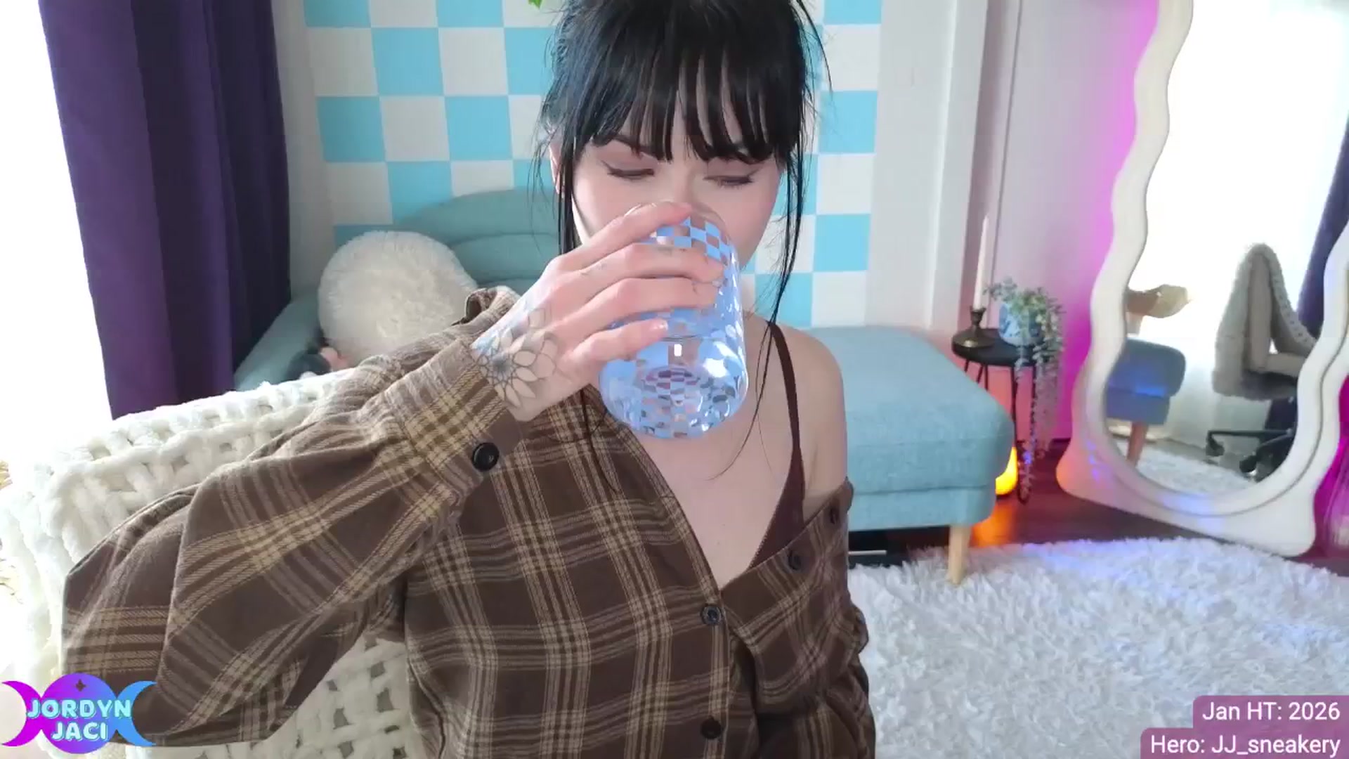 Gallery image thumbnail from JordynJaci's myfreecams stream on, 01/07/2026, 21:09 image 7 of 20