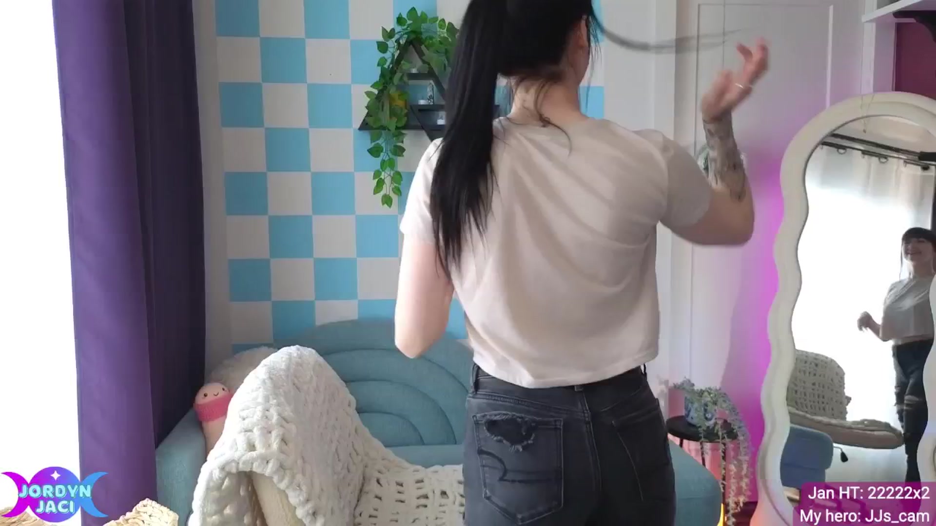 Gallery image thumbnail from JordynJaci's myfreecams stream on, 01/28/2026, 19:04 image 11 of 20