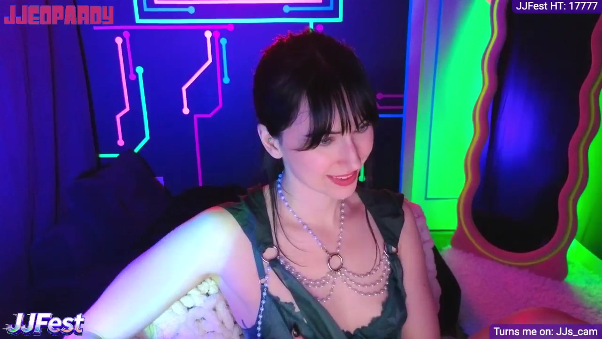 Gallery image thumbnail from JordynJaci's myfreecams stream on, 04/04/2026, 04:37 image 16 of 20