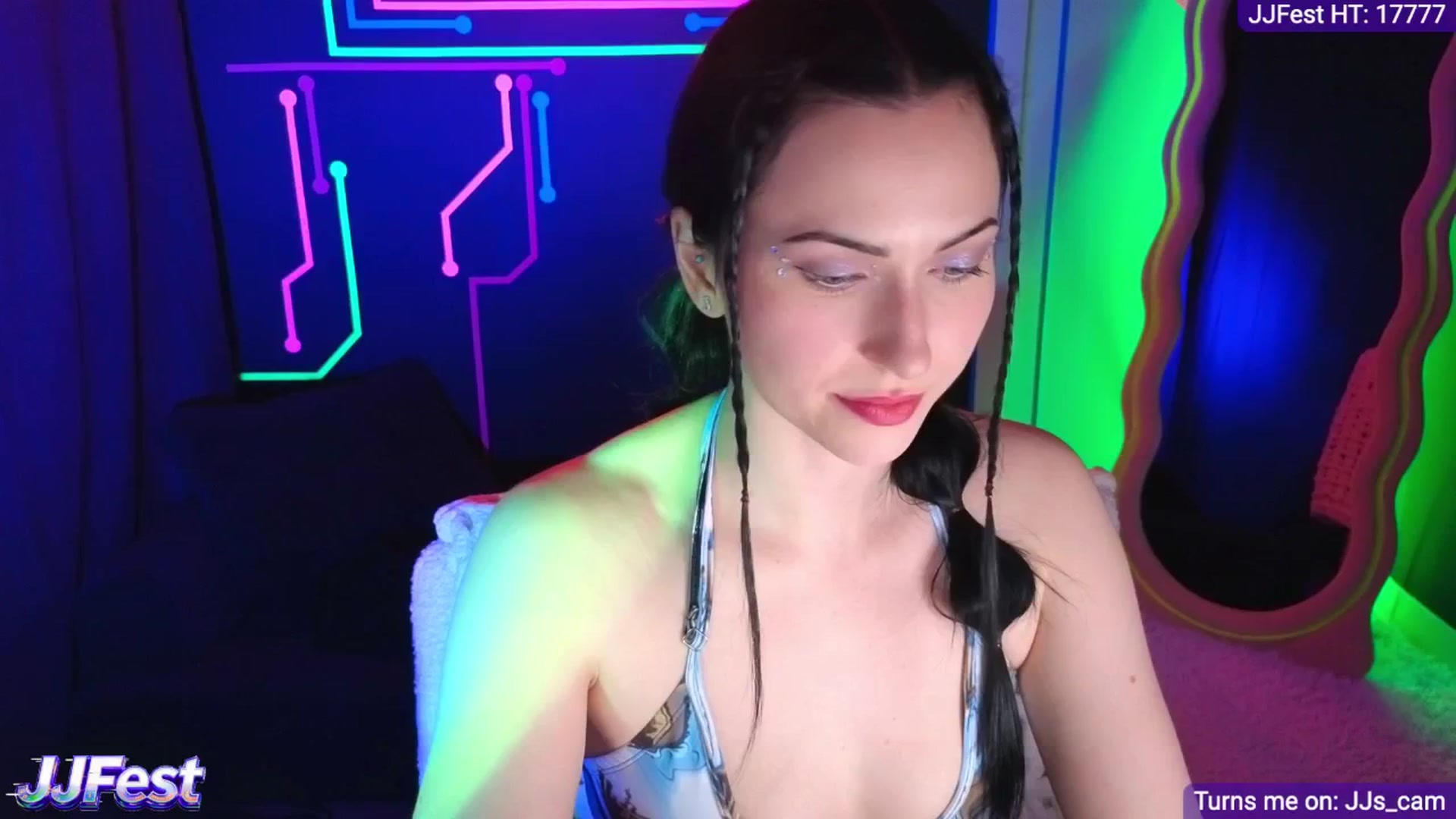 Gallery image thumbnail from JordynJaci's myfreecams stream on, 04/06/2026, 03:06 image 8 of 20