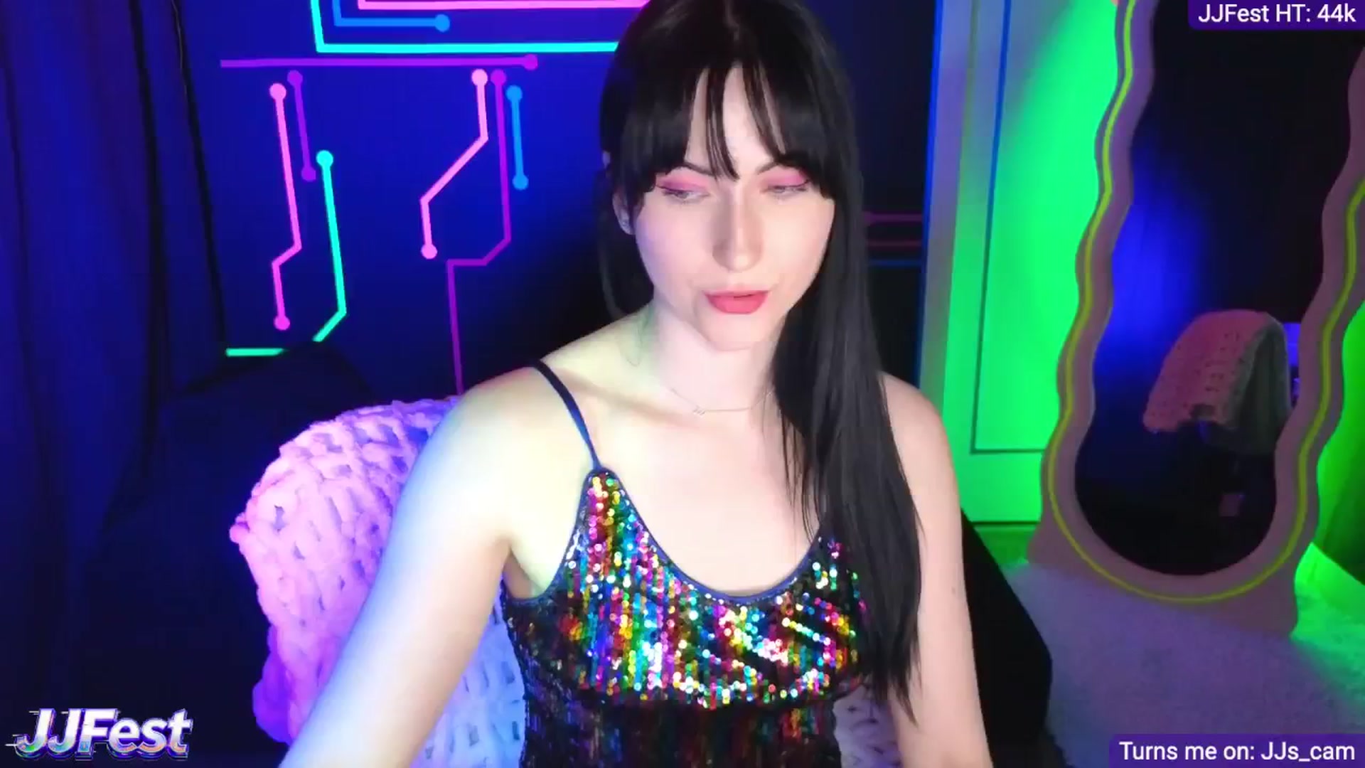 Gallery image thumbnail from JordynJaci's myfreecams stream on, 04/13/2026, 01:58 image 18 of 20