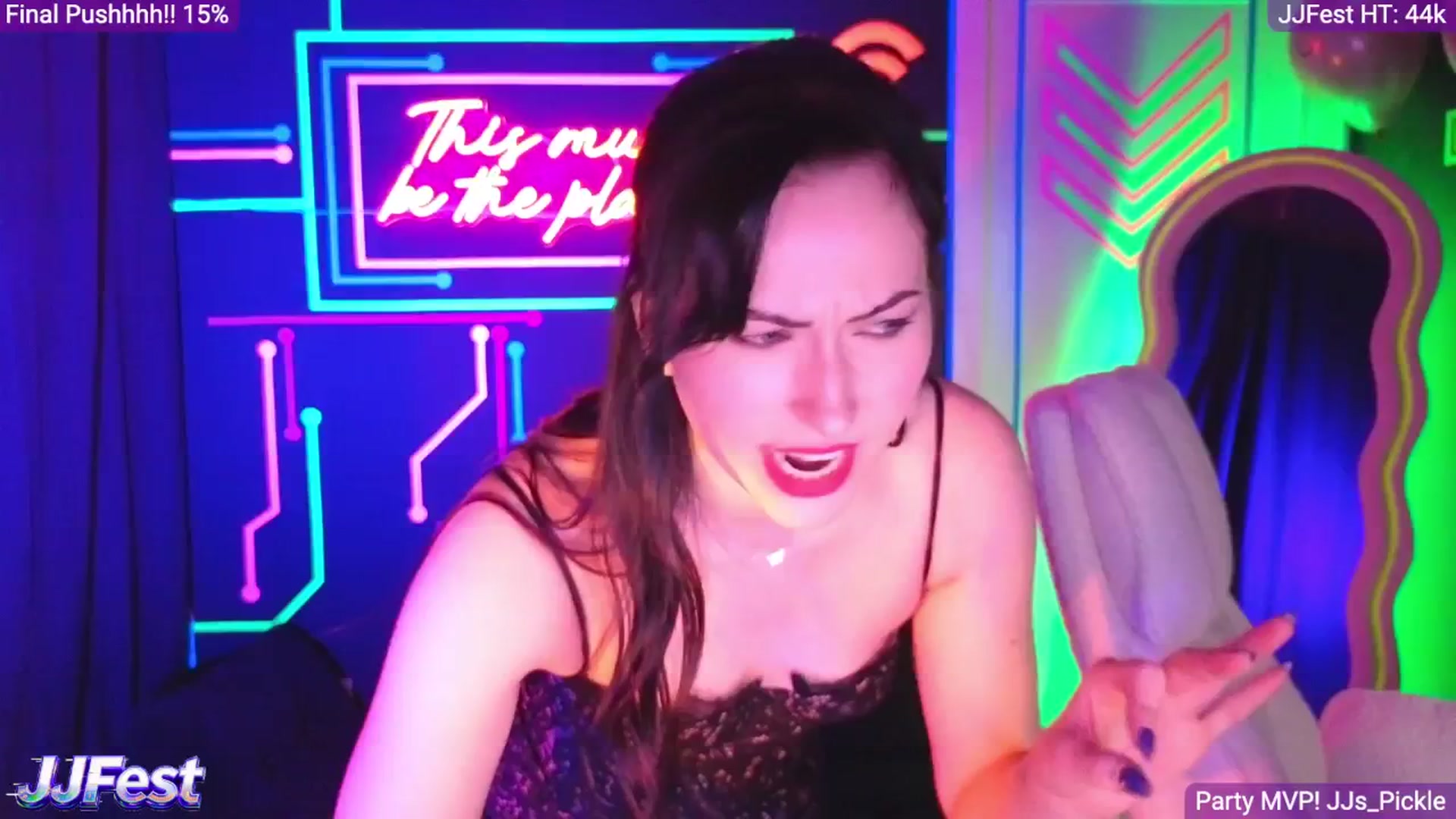 Gallery image thumbnail from JordynJaci's myfreecams stream on, 04/27/2026, 04:18 image 10 of 20