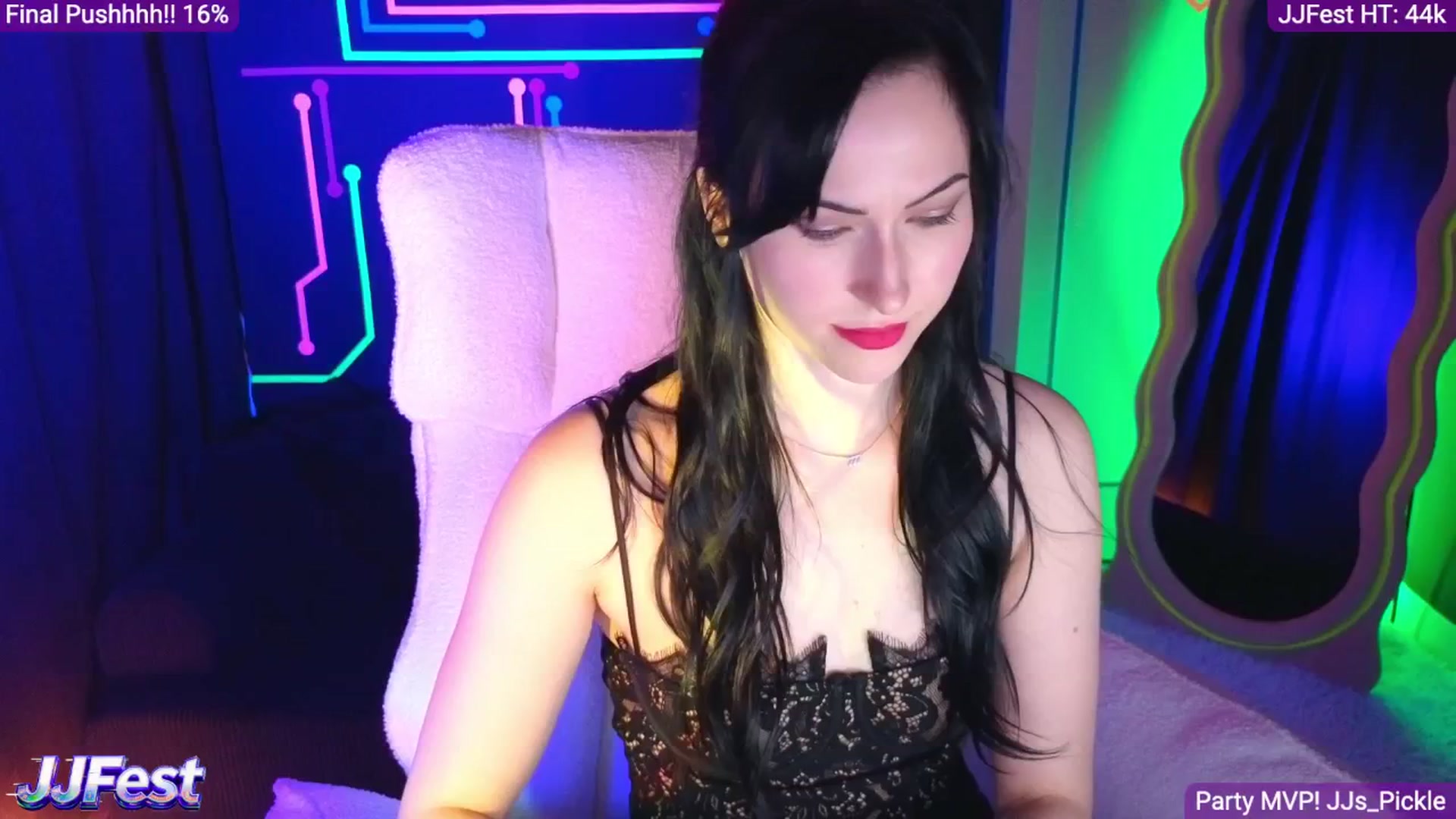 Gallery image thumbnail from JordynJaci's myfreecams stream on, 04/27/2026, 04:18 image 13 of 20