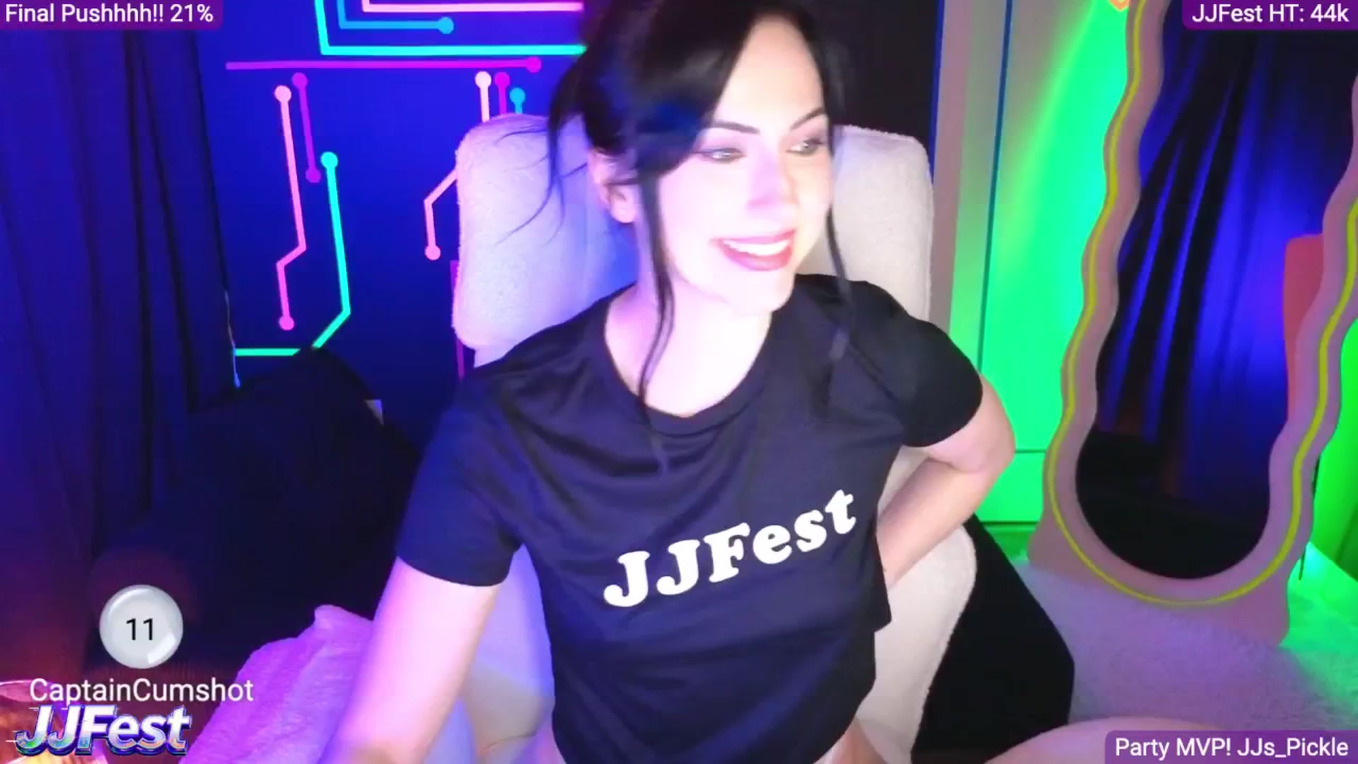 Gallery image thumbnail from JordynJaci's myfreecams stream on, 04/27/2026, 04:41 image 20 of 20
