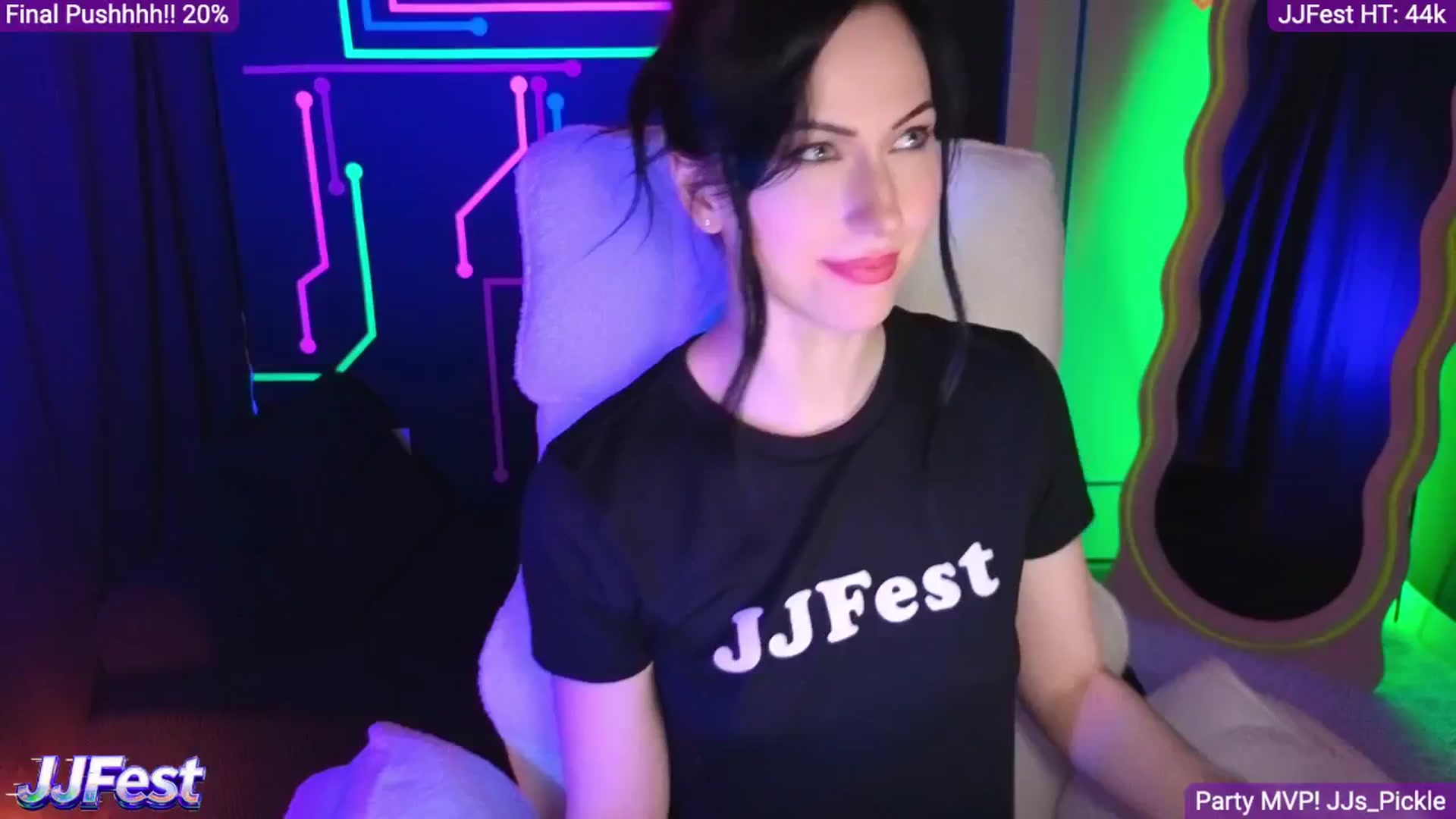 Gallery image thumbnail from JordynJaci's myfreecams stream on, 04/27/2026, 04:41 image 3 of 20