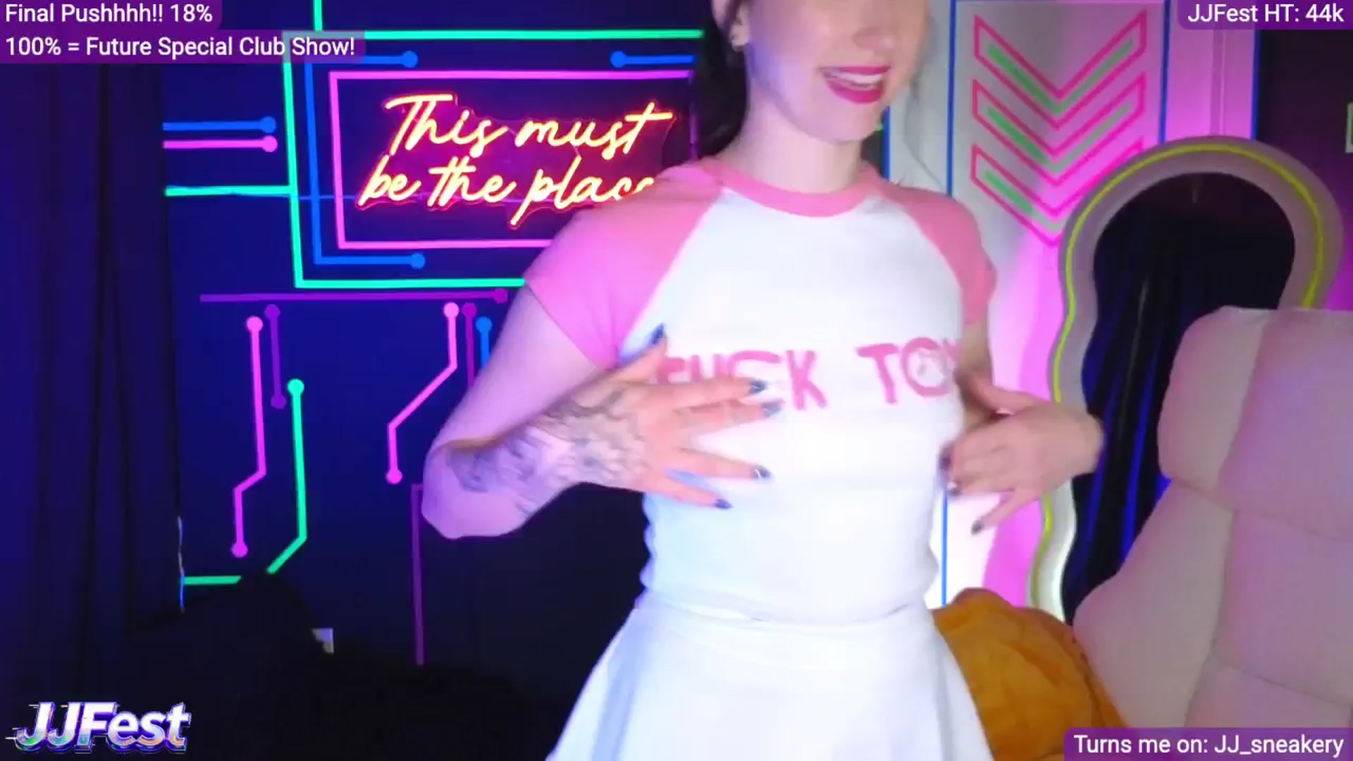 Gallery image thumbnail from JordynJaci's myfreecams stream on, 04/29/2026, 19:03 image 15 of 20