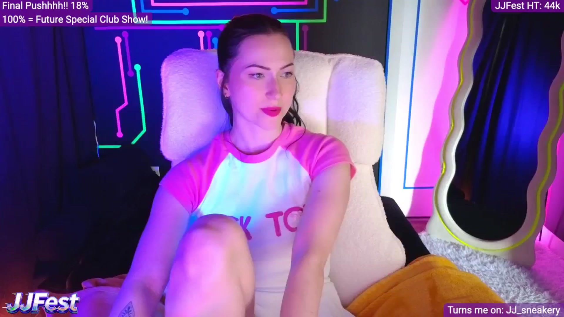 Gallery image thumbnail from JordynJaci's myfreecams stream on, 04/29/2026, 19:03 image 7 of 20