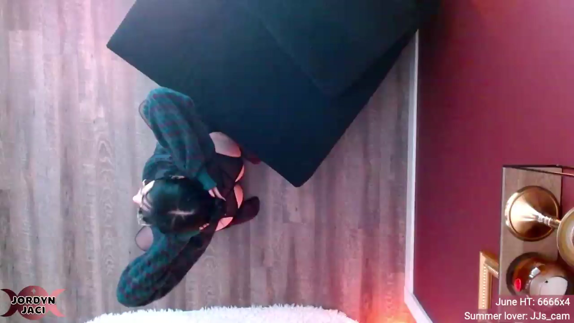 Gallery image thumbnail from JordynJaci's myfreecams stream on, 06/11/2026, 18:03 image 12 of 20