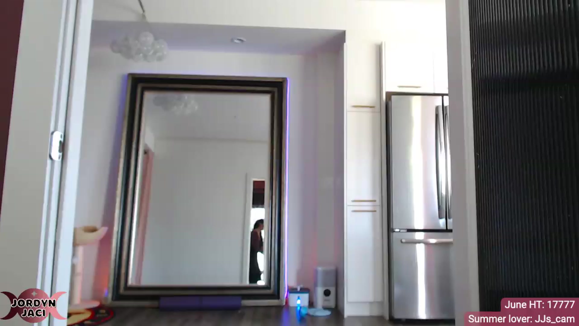 Gallery image thumbnail from JordynJaci's myfreecams stream on, 06/16/2026, 18:07 image 6 of 20