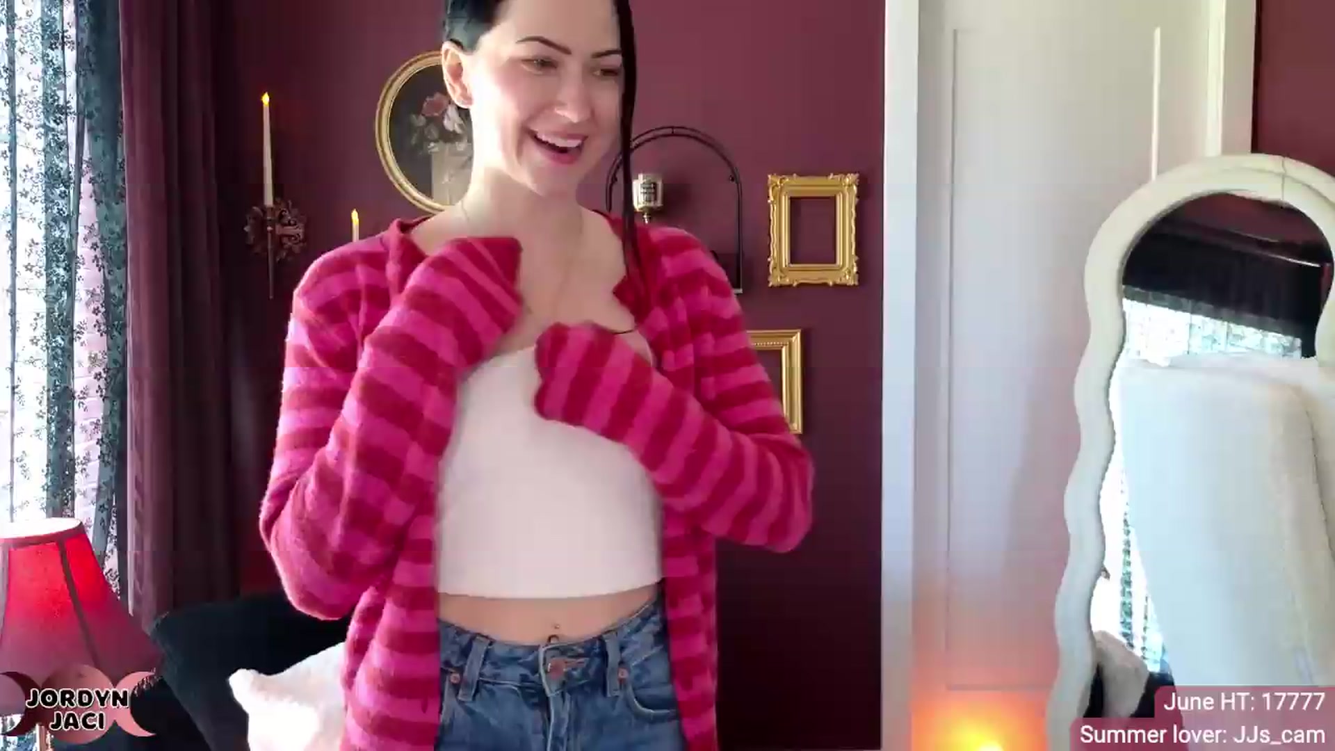 Gallery image thumbnail from JordynJaci's myfreecams stream on, 06/19/2026, 18:03 image 17 of 20
