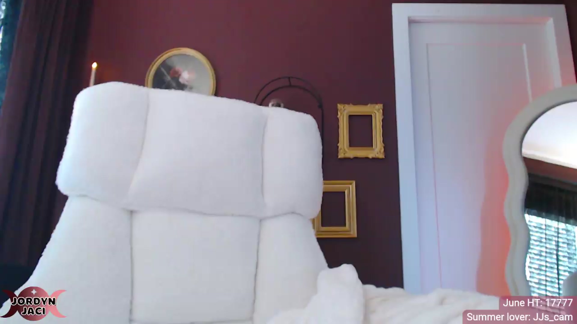 Gallery image thumbnail from JordynJaci's myfreecams stream on, 06/19/2026, 18:03 image 7 of 20