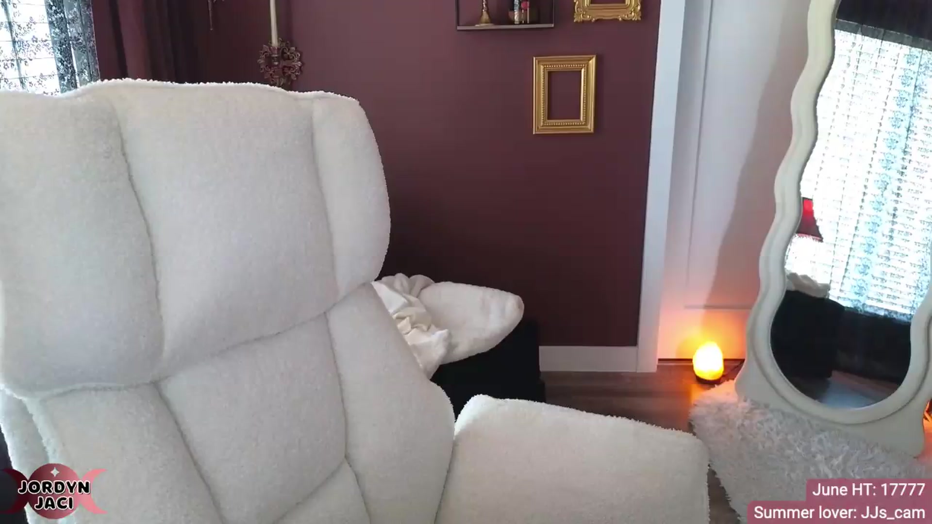 Gallery image thumbnail from JordynJaci's myfreecams stream on, 06/25/2026, 17:28 image 9 of 20