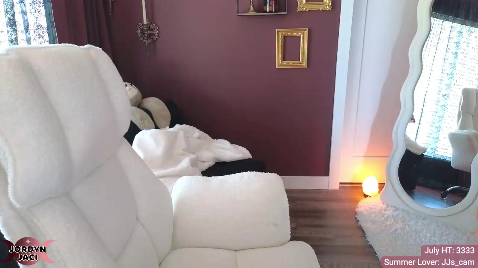 Gallery image thumbnail from JordynJaci's myfreecams stream on, 07/28/2026, 17:47 image 8 of 20