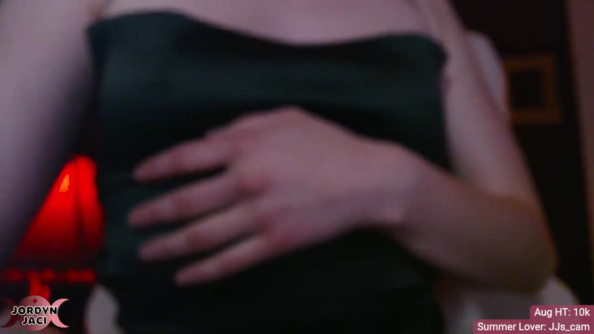 Gallery image thumbnail from JordynJaci's myfreecams stream on, 08/17/2026, 03:52 image 17 of 20