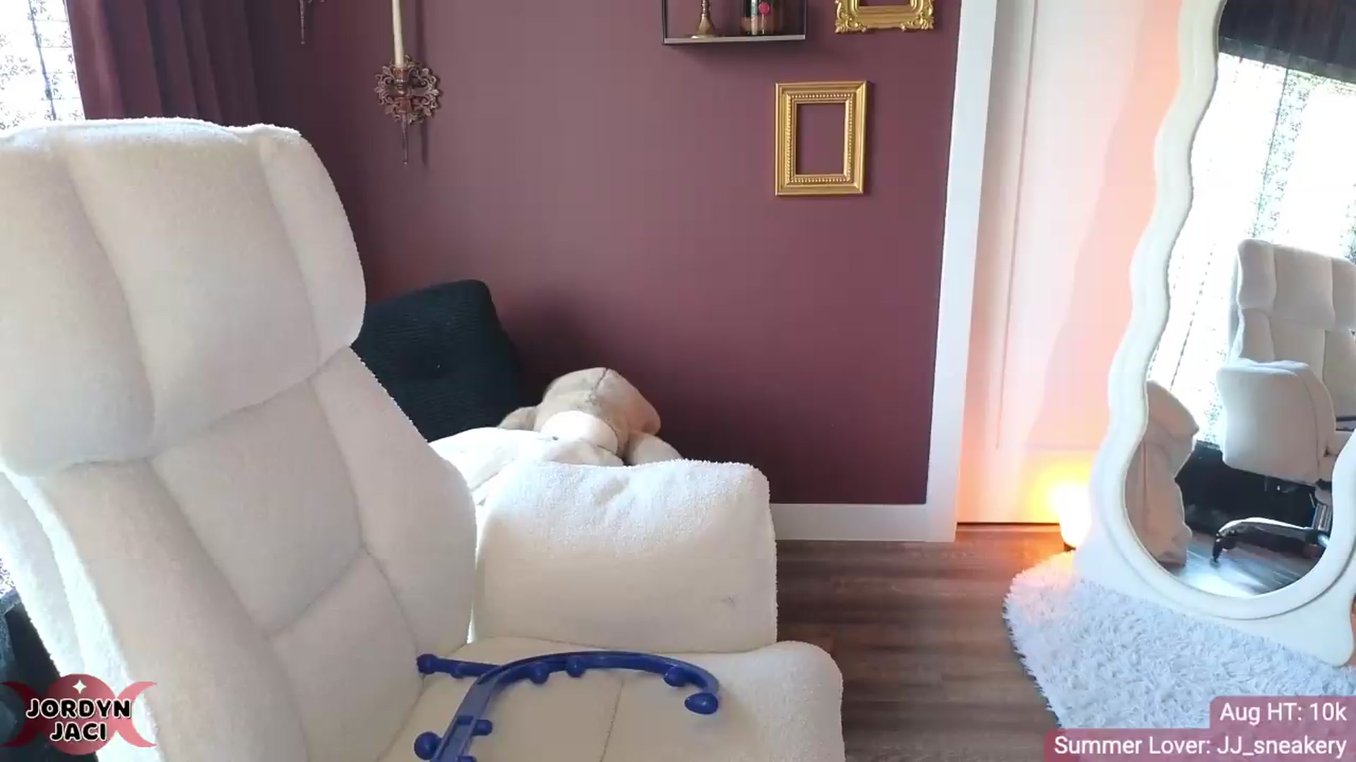 Gallery image thumbnail from JordynJaci's myfreecams stream on, 08/20/2026, 18:00 image 16 of 20