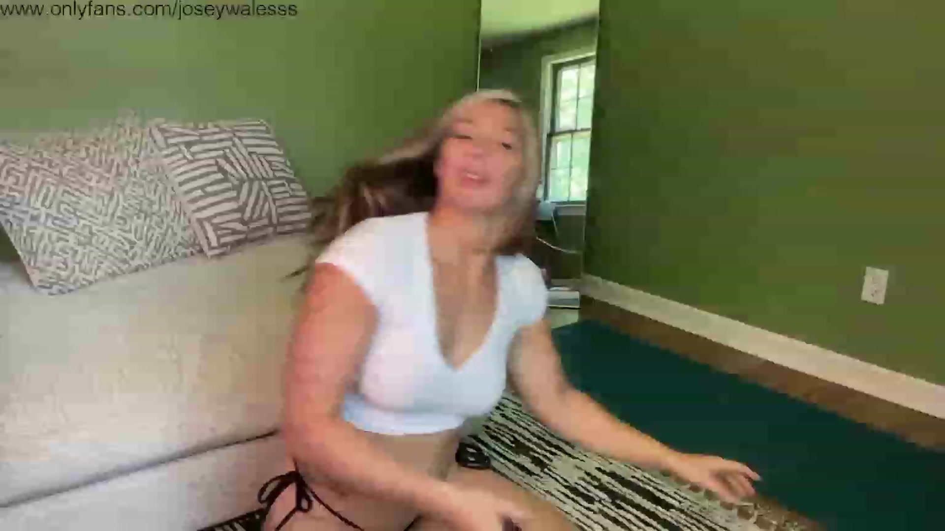 Gallery image thumbnail from Joseywalesssx's myfreecams stream on, 07/28/2023, 15:58 image 7 of 20