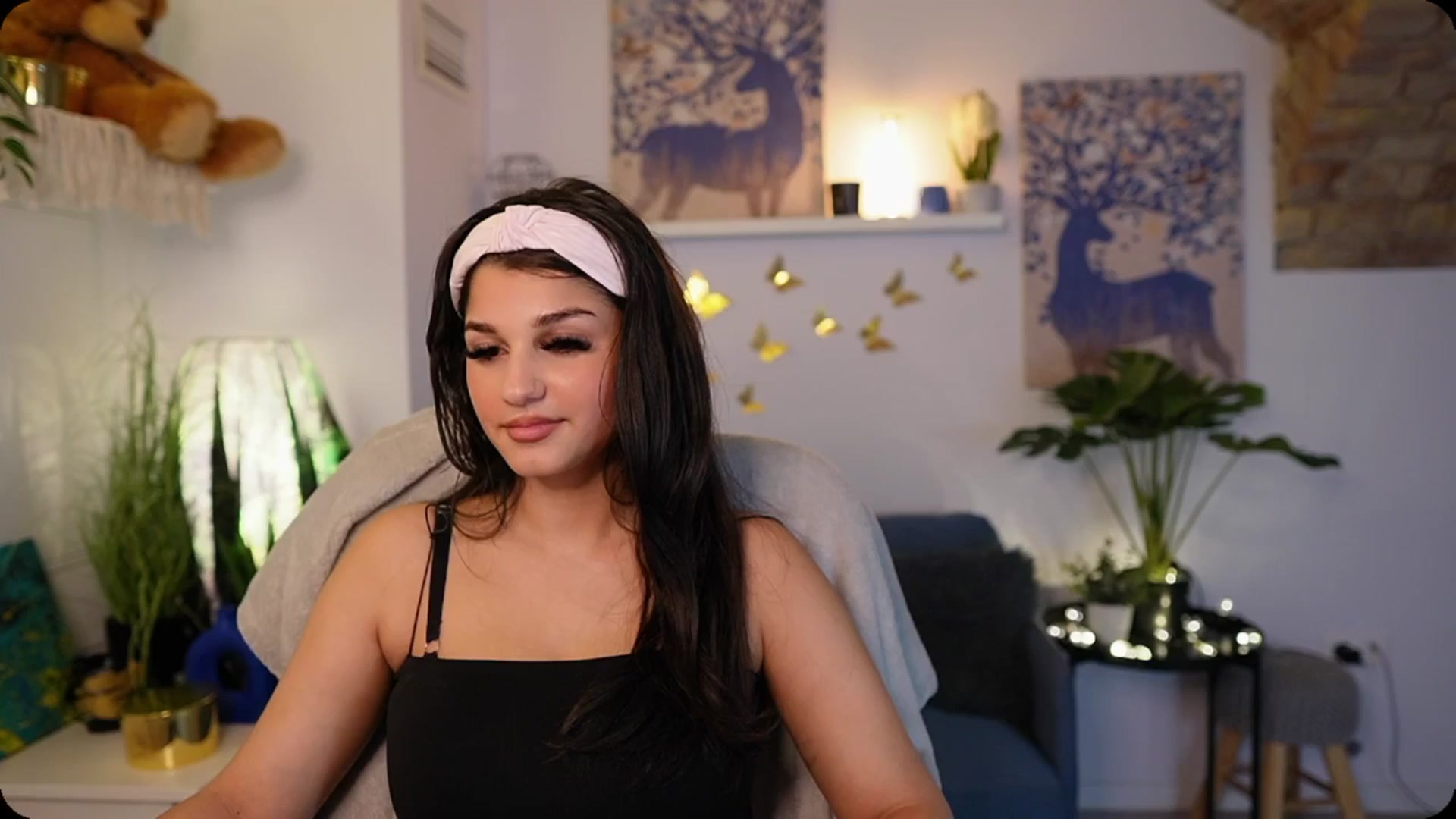 Gallery image thumbnail from Josie__Lynn's myfreecams stream on, 08/11/2025, 10:47 image 1 of 20