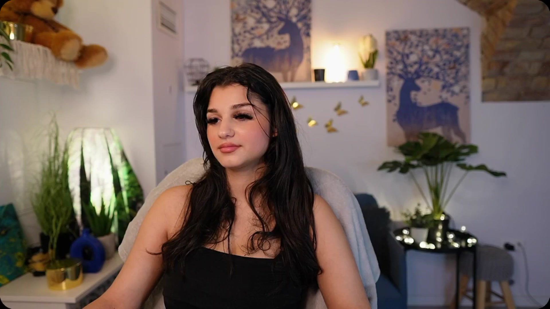 Gallery image thumbnail from Josie__Lynn's myfreecams stream on, 08/11/2025, 12:16 image 13 of 20