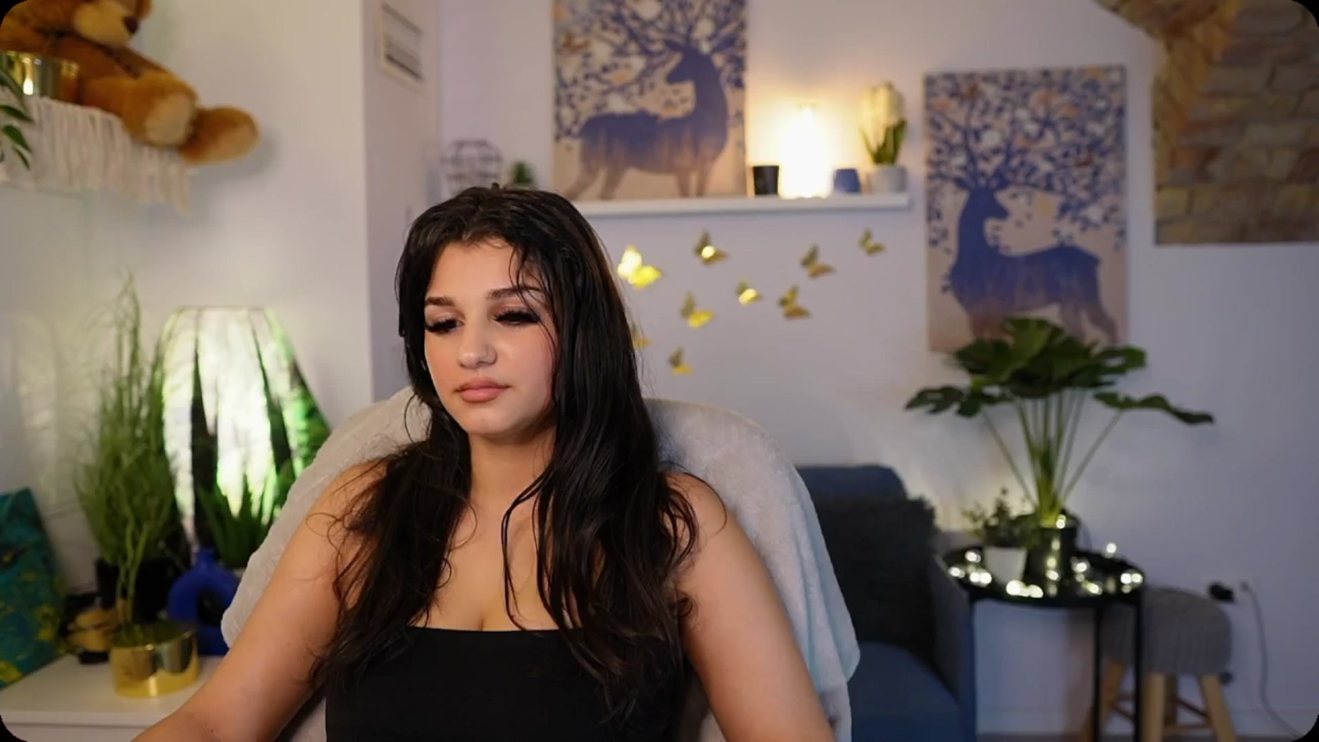 Gallery image thumbnail from Josie__Lynn's myfreecams stream on, 08/11/2025, 12:52 image 14 of 20