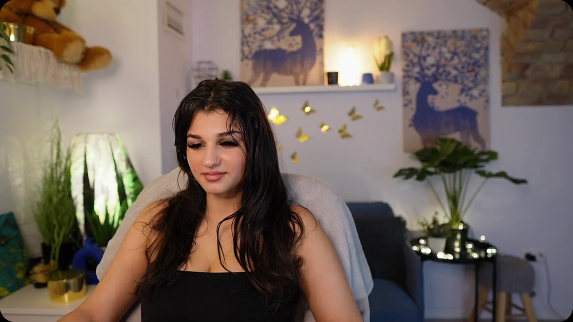 Gallery image thumbnail from Josie__Lynn's myfreecams stream on, 08/11/2025, 12:52 image 15 of 20
