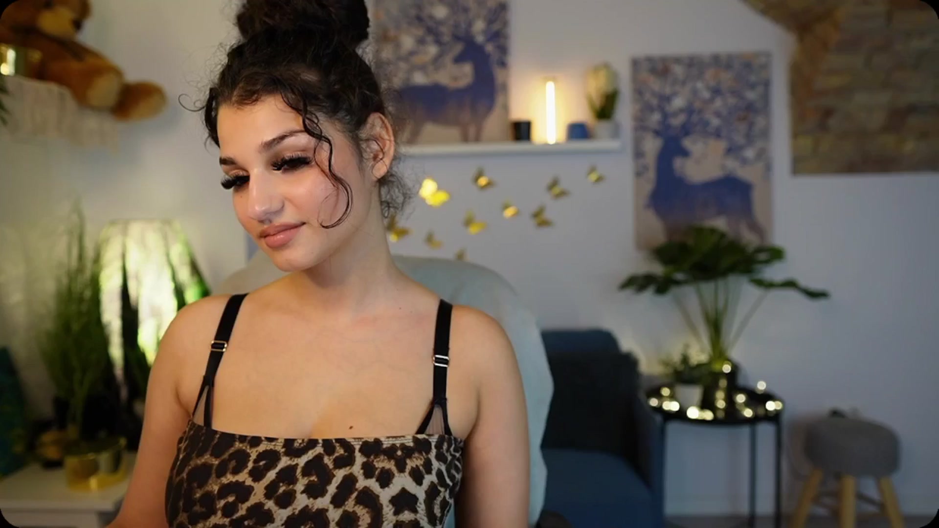 Gallery image thumbnail from Josie__Lynn's myfreecams stream on, 08/12/2025, 15:01 image 17 of 20