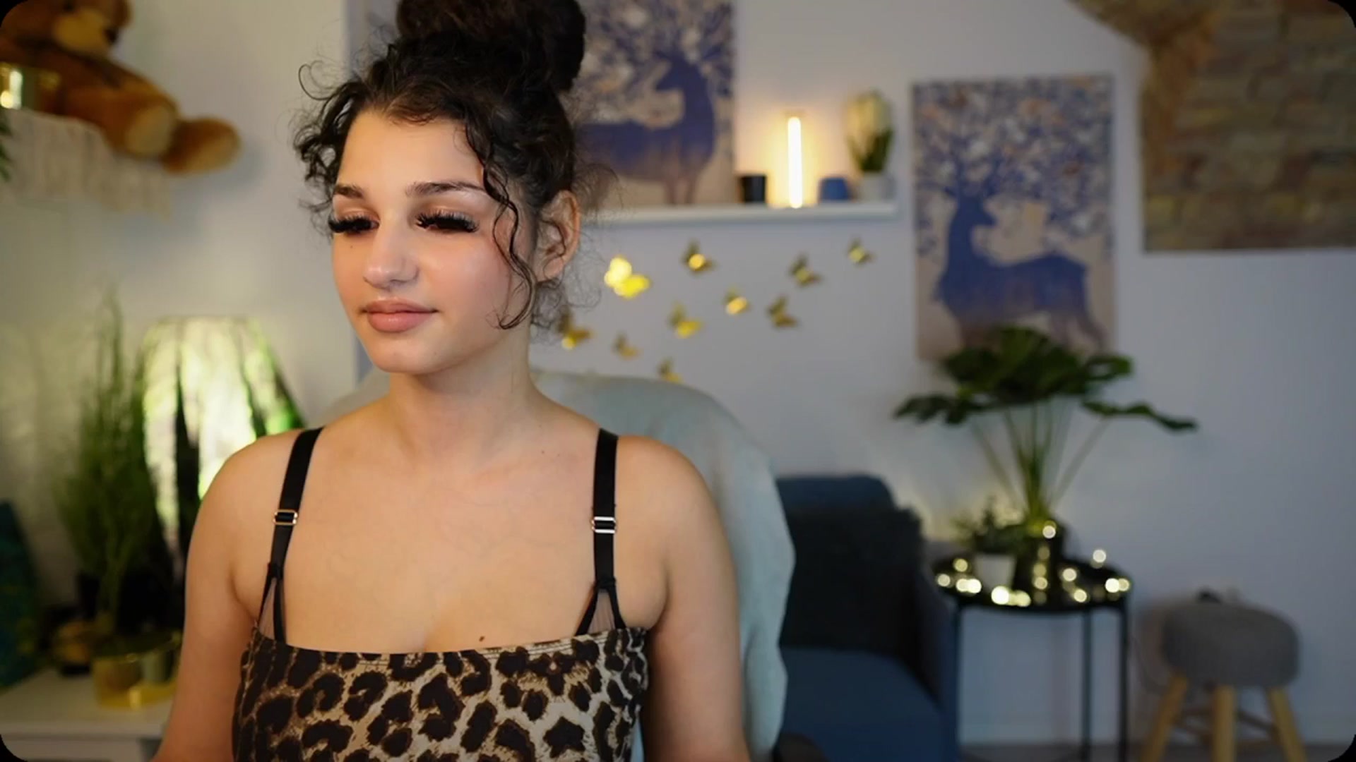 Gallery image thumbnail from Josie__Lynn's myfreecams stream on, 08/12/2025, 15:01 image 15 of 20