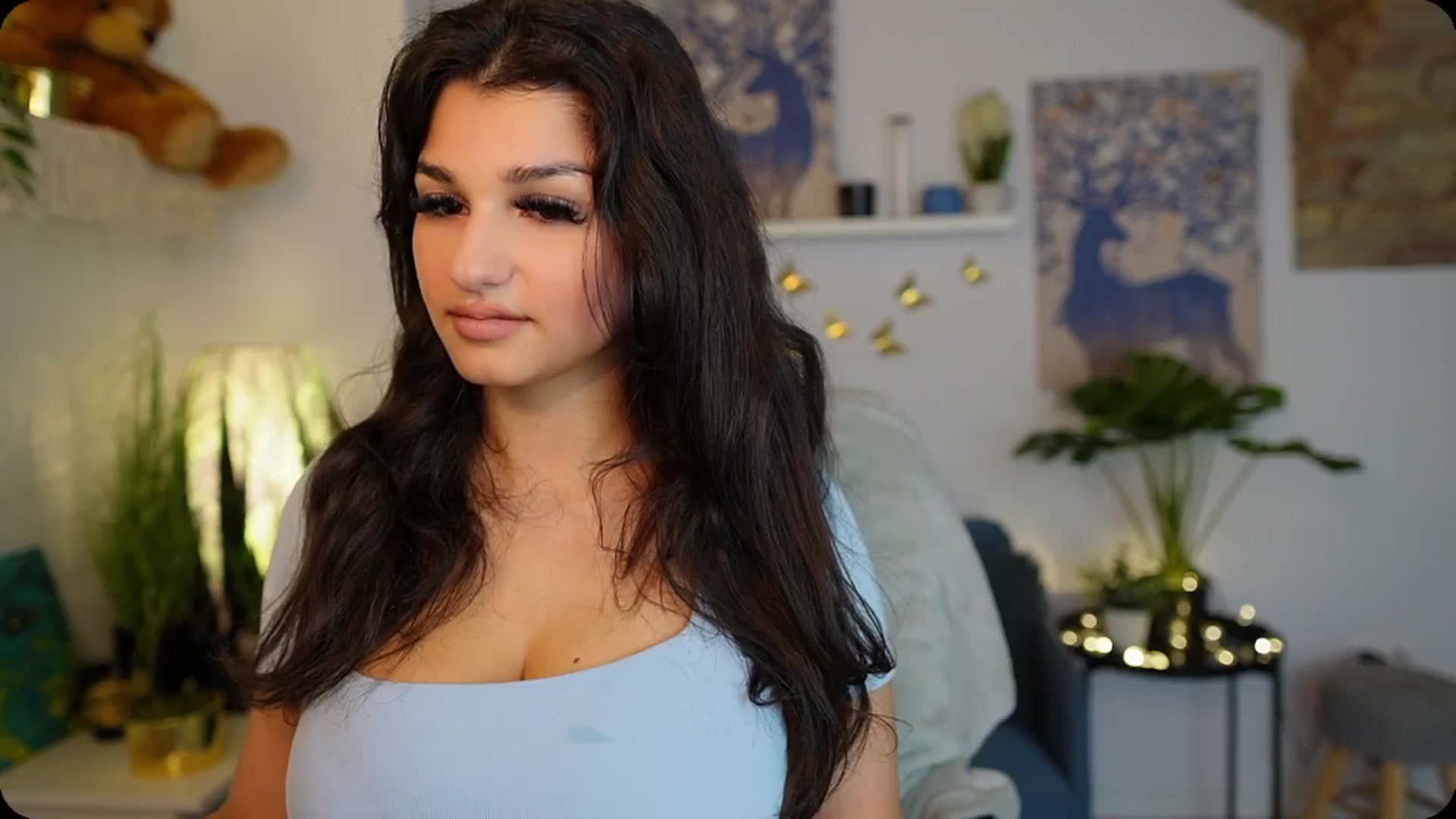 Gallery image thumbnail from Josie__Lynn's myfreecams stream on, 08/15/2025, 11:51 image 3 of 20
