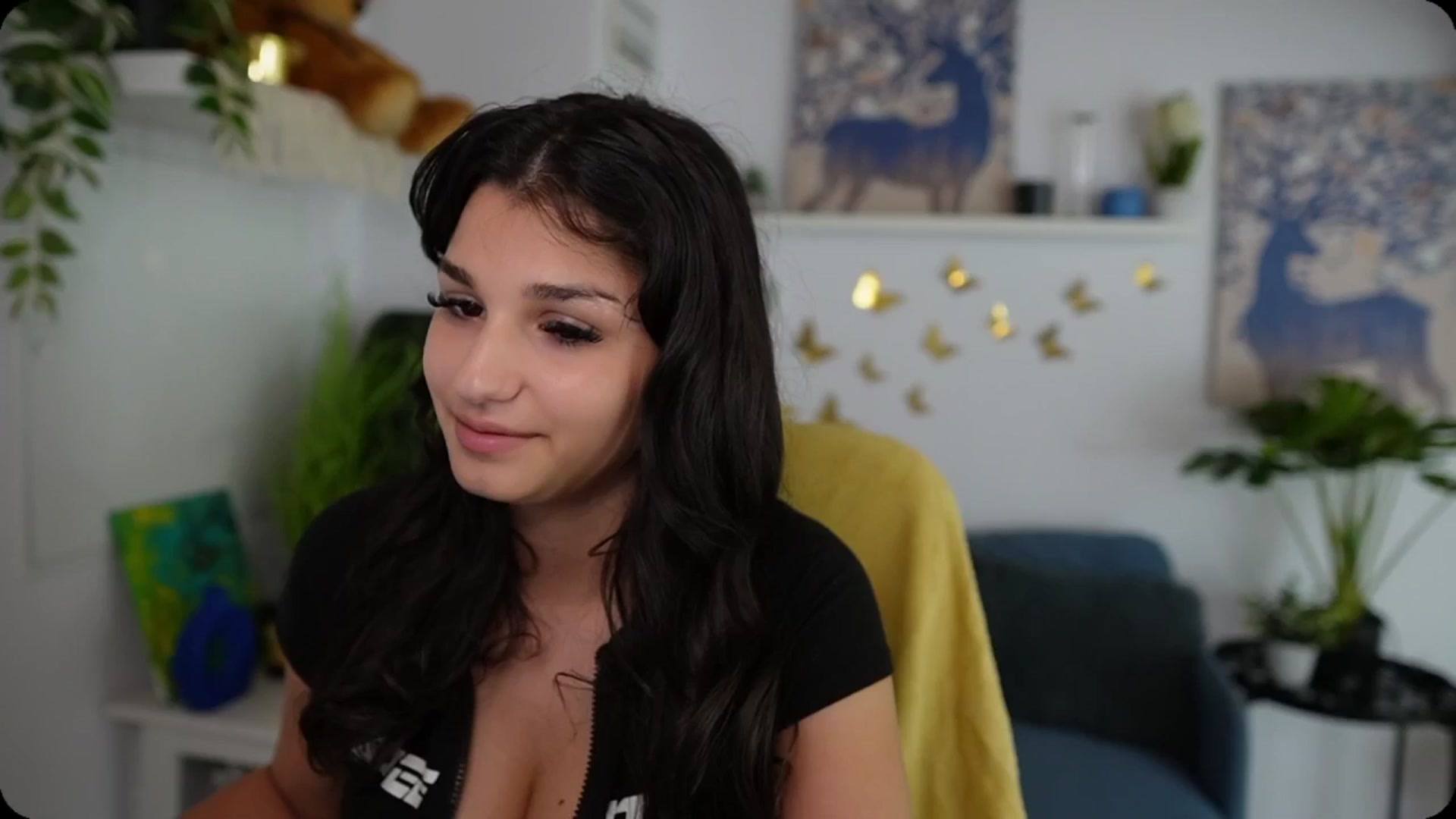 Gallery image thumbnail from Josie__Lynn's myfreecams stream on, 08/23/2025, 11:01 image 15 of 20
