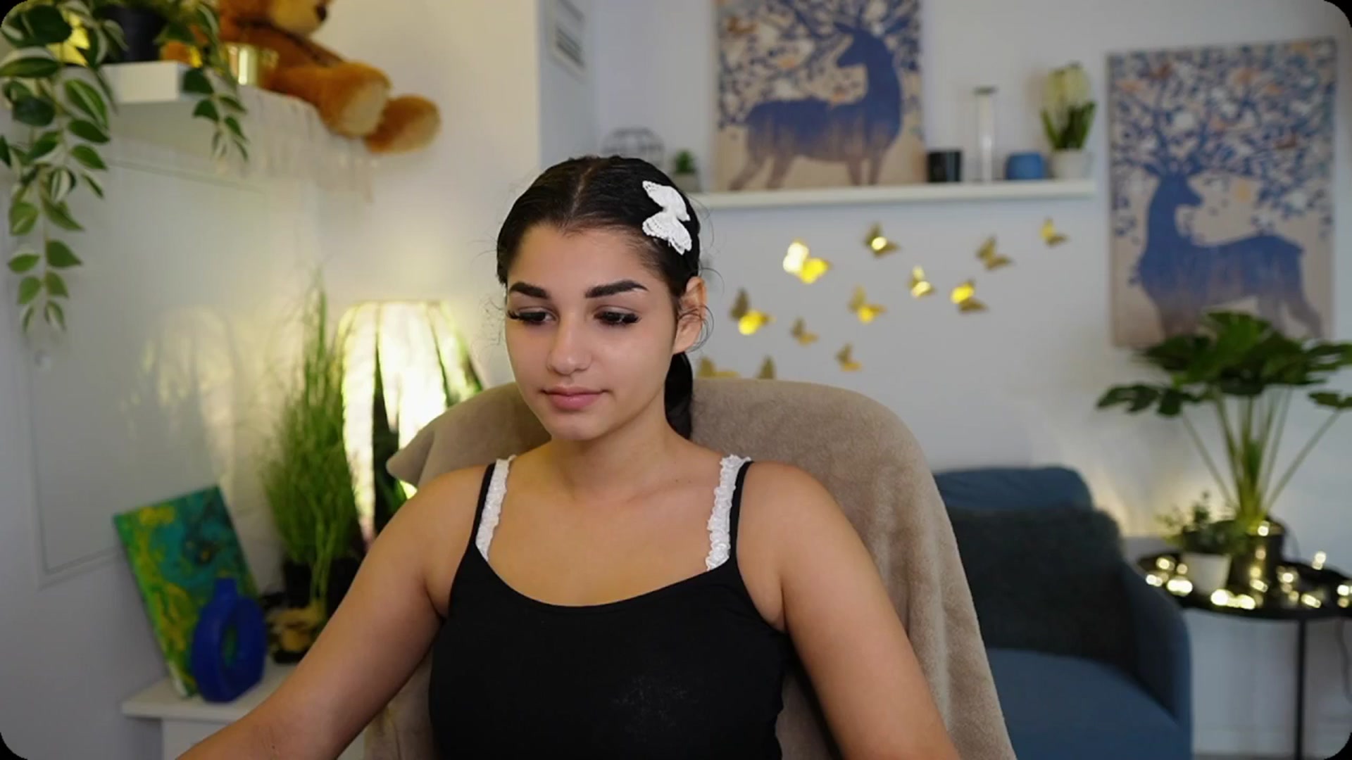 Gallery image thumbnail from Josie__Lynn's myfreecams stream on, 08/26/2025, 09:05 image 14 of 20