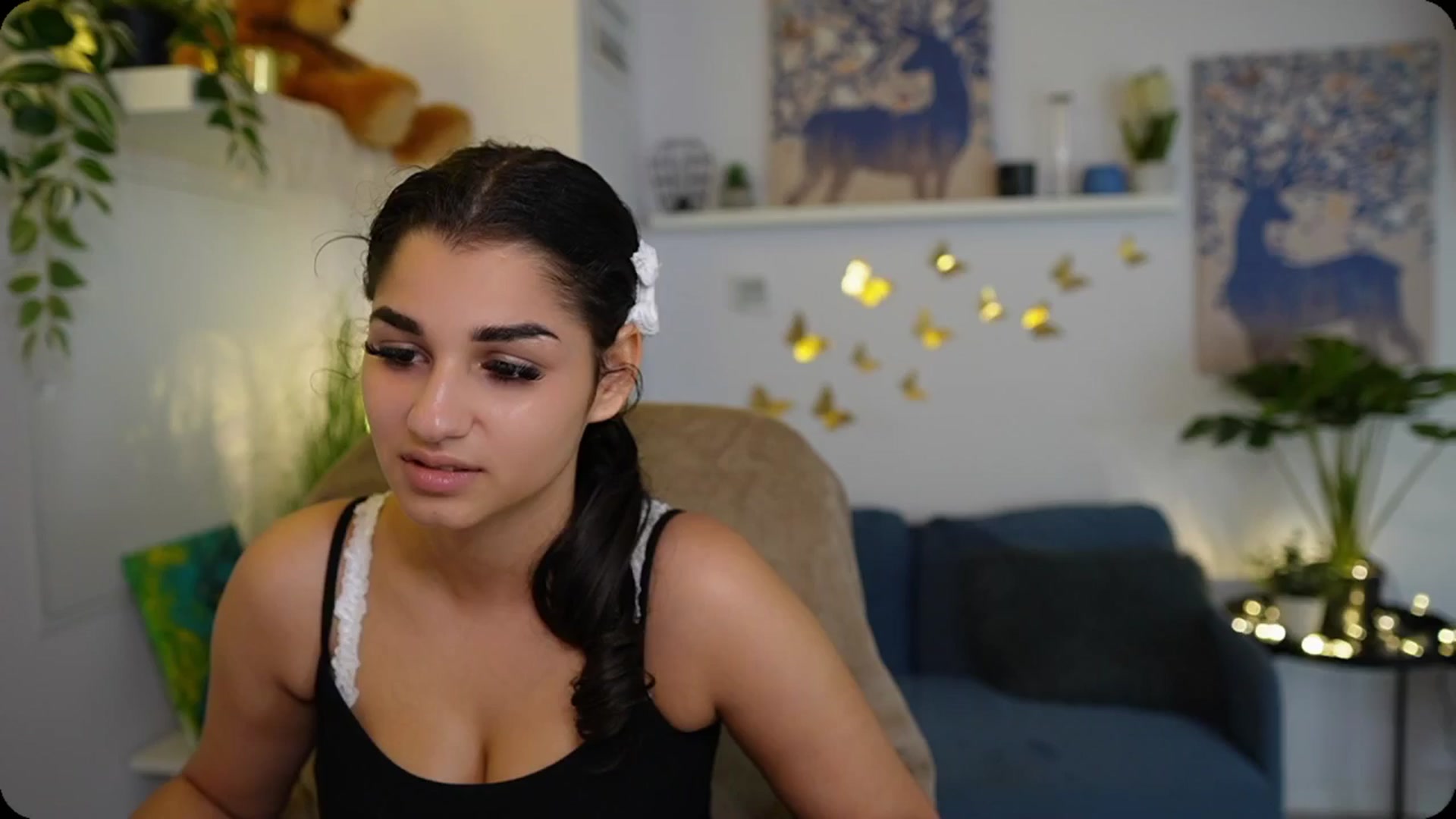 Gallery image thumbnail from Josie__Lynn's myfreecams stream on, 08/26/2025, 12:03 image 3 of 20
