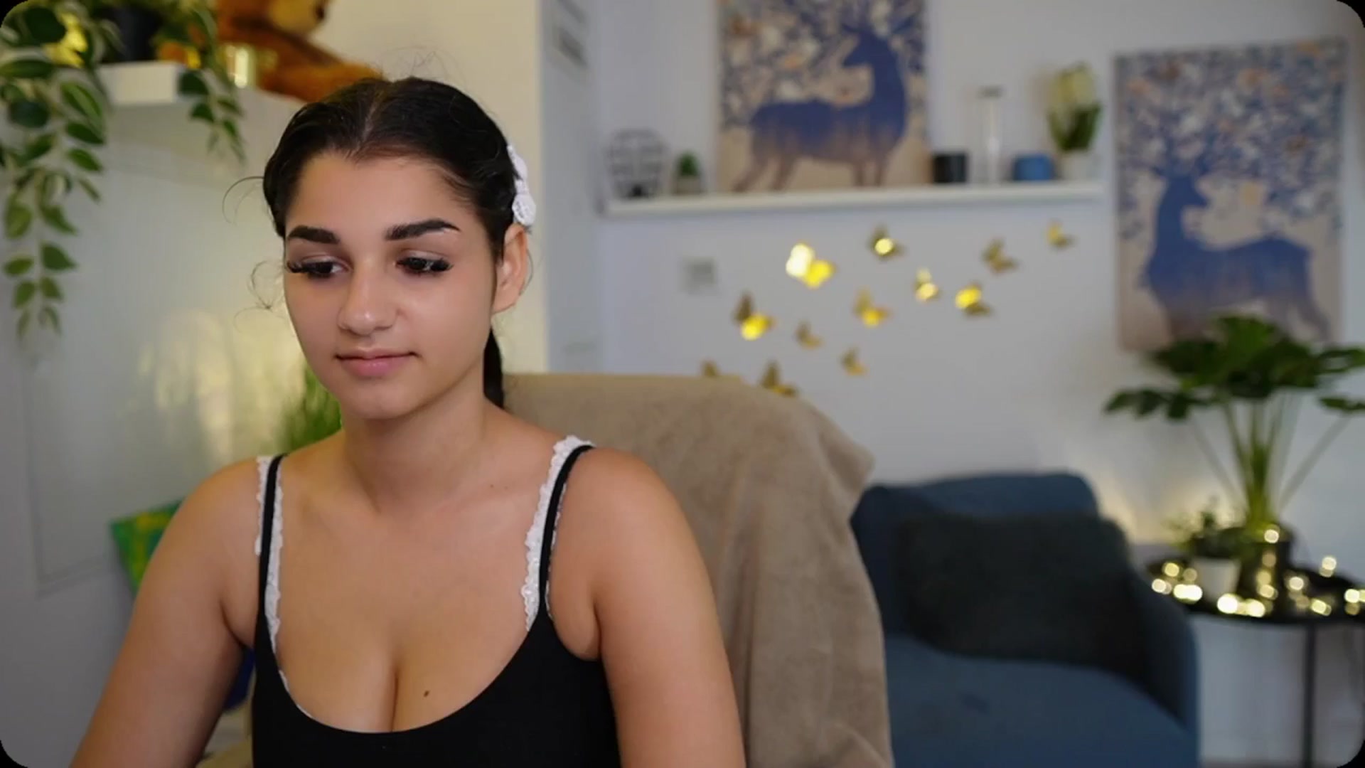 Gallery image thumbnail from Josie__Lynn's myfreecams stream on, 08/26/2025, 13:16 image 12 of 20