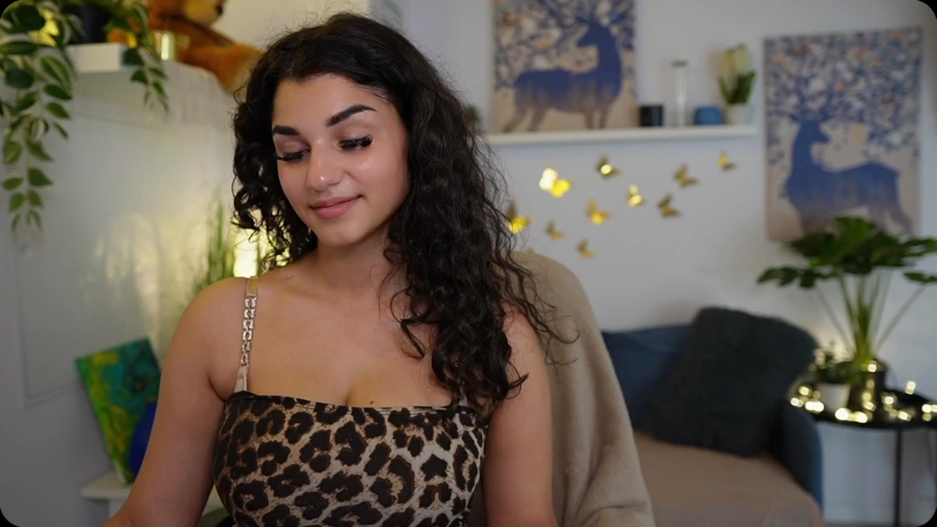 Gallery image thumbnail from Josie__Lynn's myfreecams stream on, 08/27/2025, 12:38 image 1 of 20