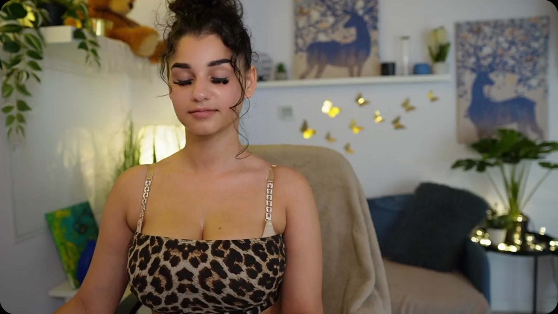 Gallery image thumbnail from Josie__Lynn's myfreecams stream on, 08/27/2025, 13:23 image 19 of 20