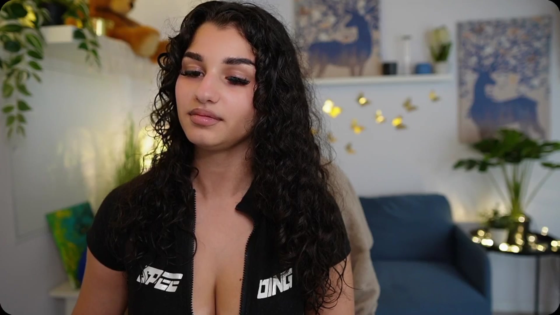 Gallery image thumbnail from Josie__Lynn's myfreecams stream on, 08/29/2025, 14:51 image 8 of 20