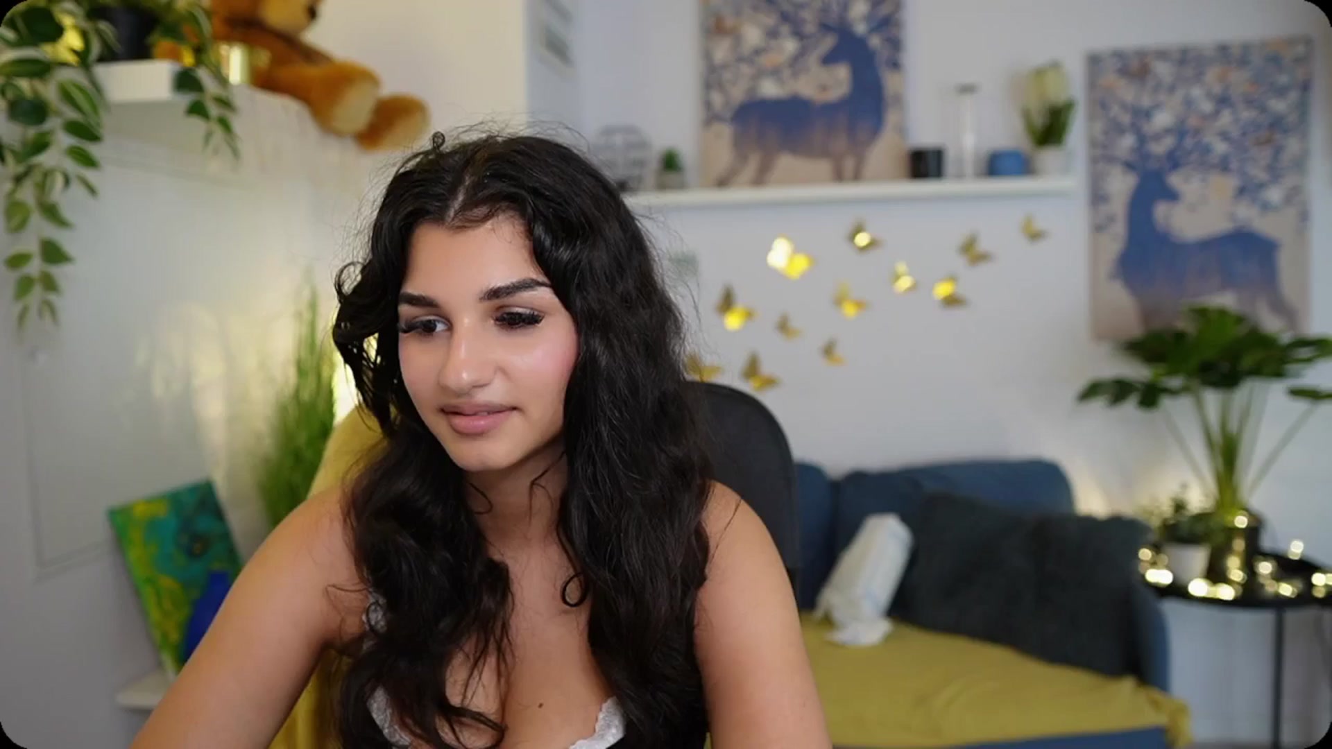 Gallery image thumbnail from Josie__Lynn's myfreecams stream on, 08/31/2025, 17:15 image 18 of 20