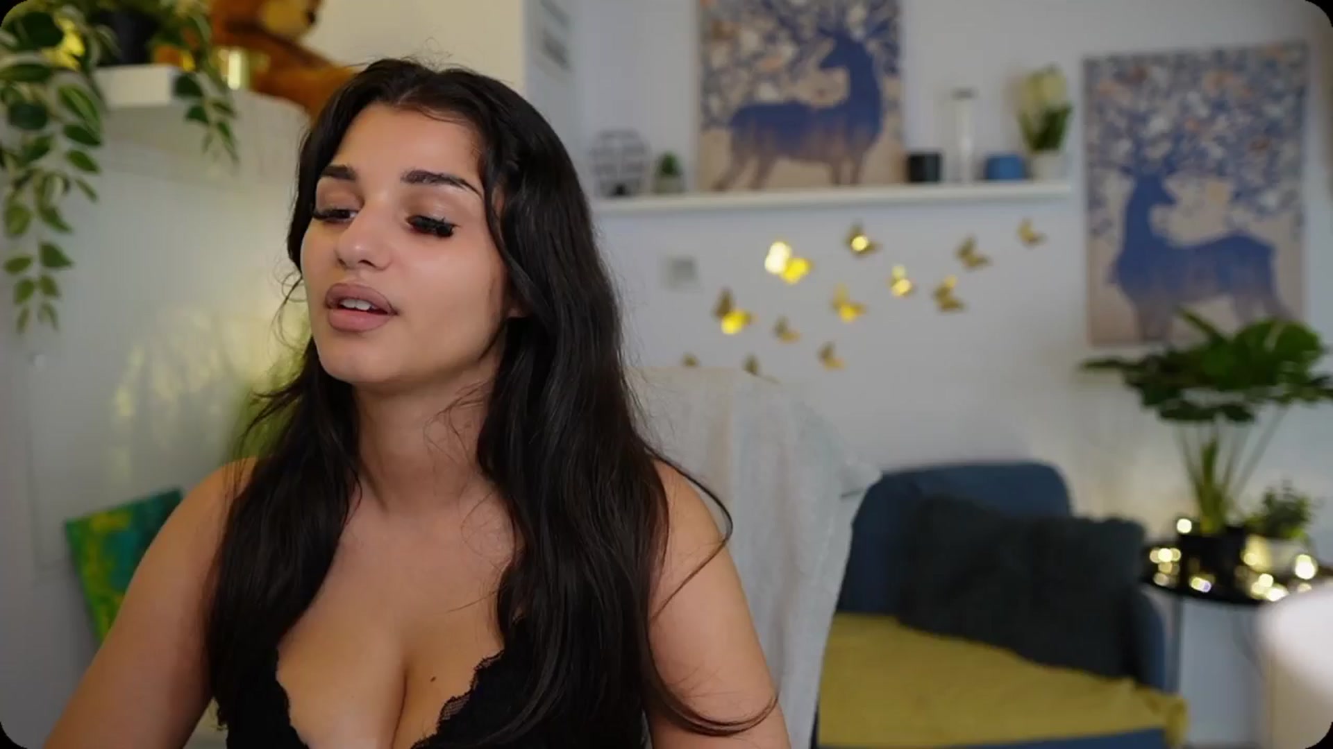 Gallery image thumbnail from Josie__Lynn's myfreecams stream on, 09/02/2025, 15:03 image 1 of 20