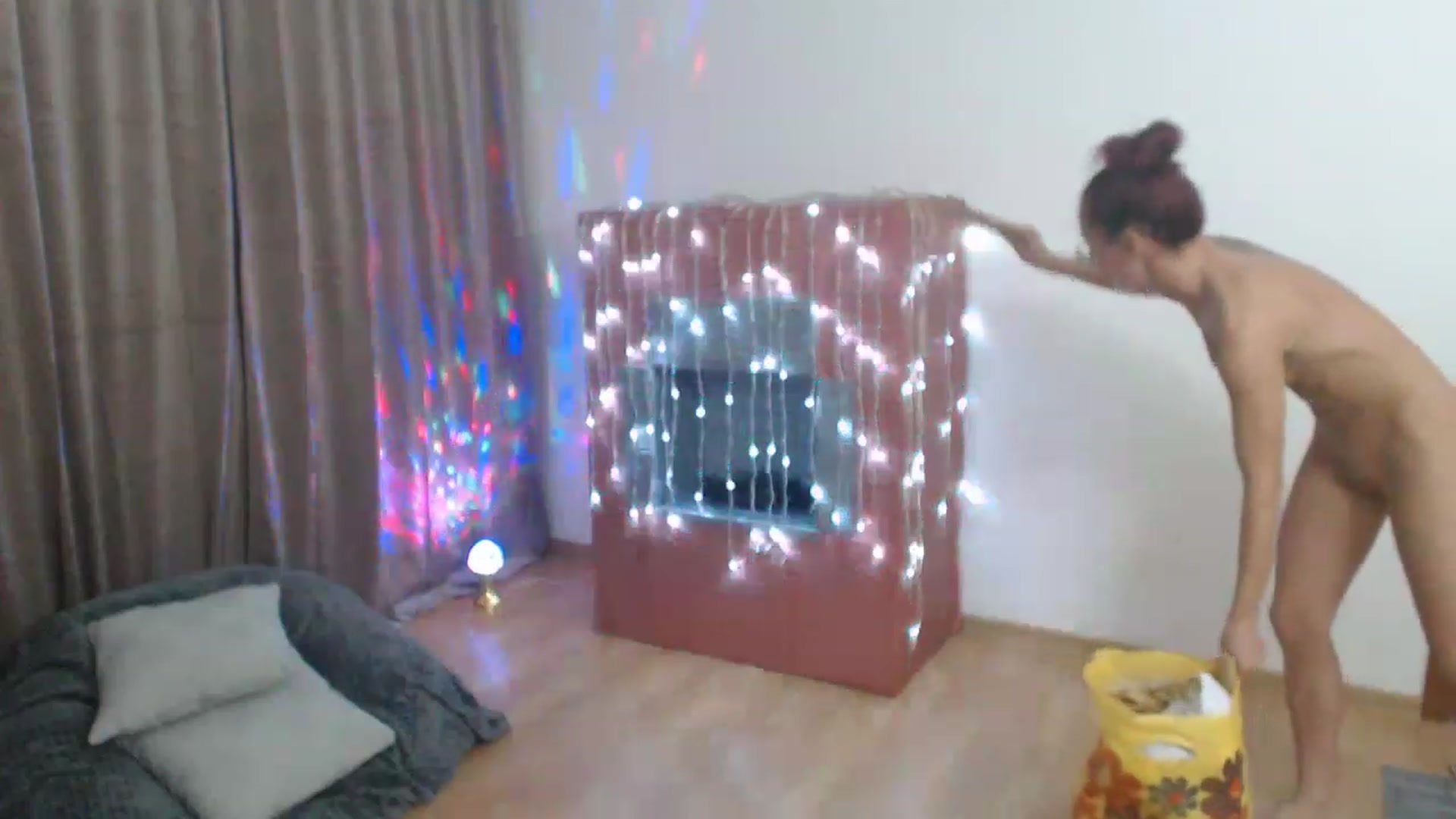 Gallery image thumbnail from Josie_jo's myfreecams stream on, 11/21/2022, 16:19 image 16 of 20