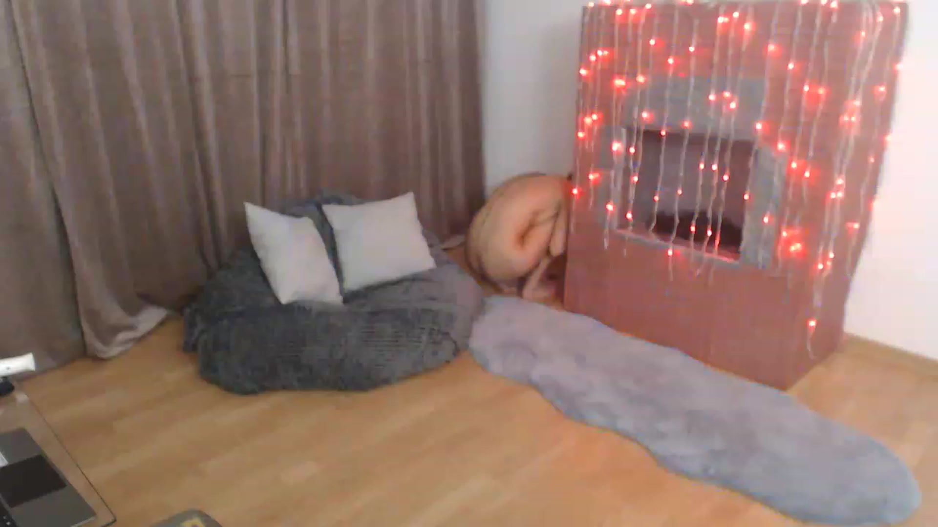 Gallery image thumbnail from Josie_jo's myfreecams stream on, 11/21/2022, 17:45 image 1 of 20