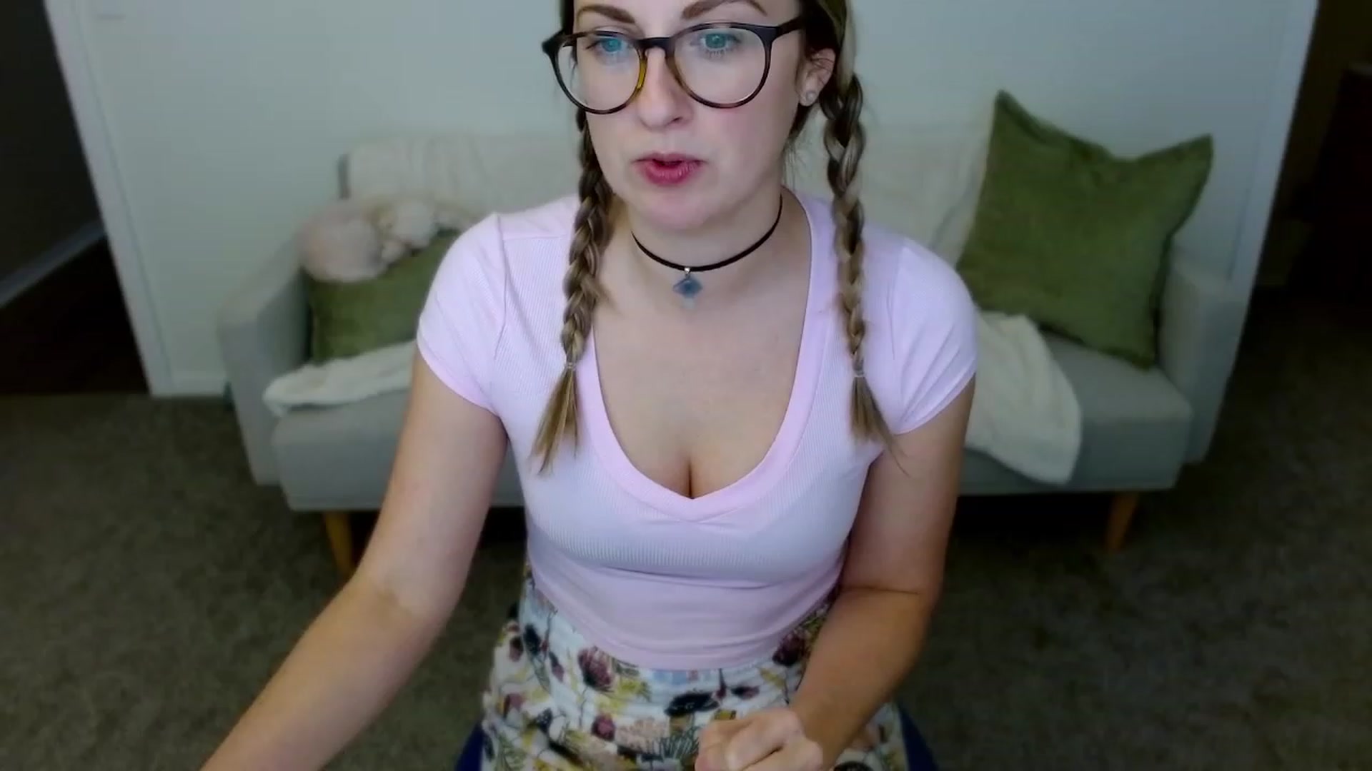 Gallery image thumbnail from JourneyJade's myfreecams stream on, 02/18/2024, 18:59 image 2 of 20